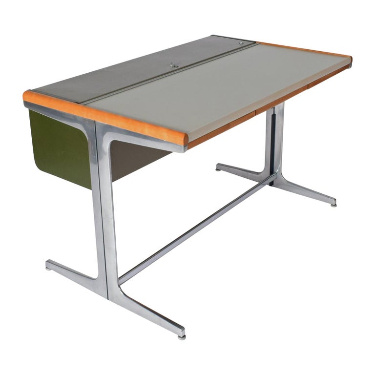 Nelson Auction Office Desk 64902 for Herman Miller at 1stDibs