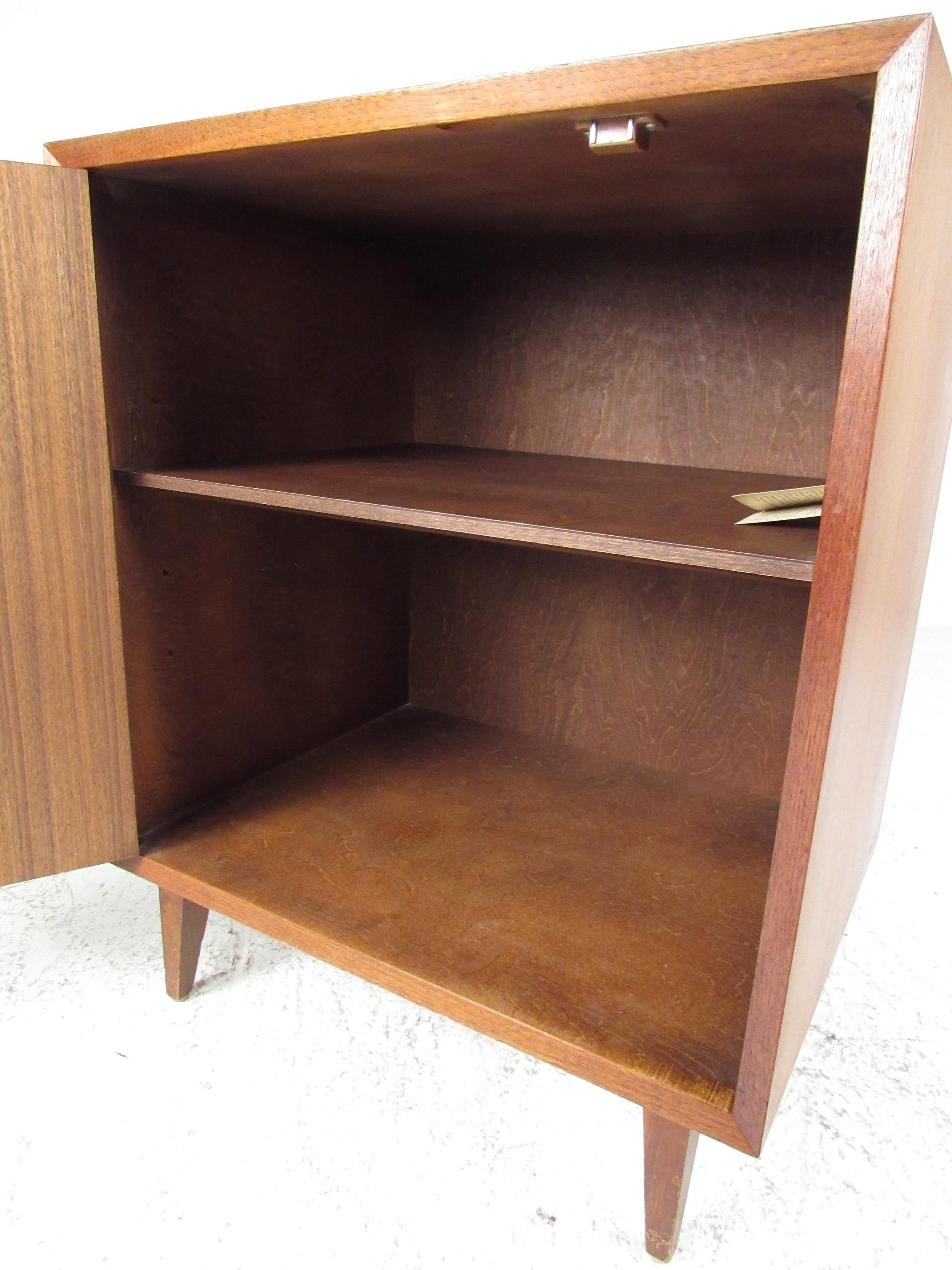 George Nelson Bedside Cabinet for Herman Miller In Good Condition In Brooklyn, NY