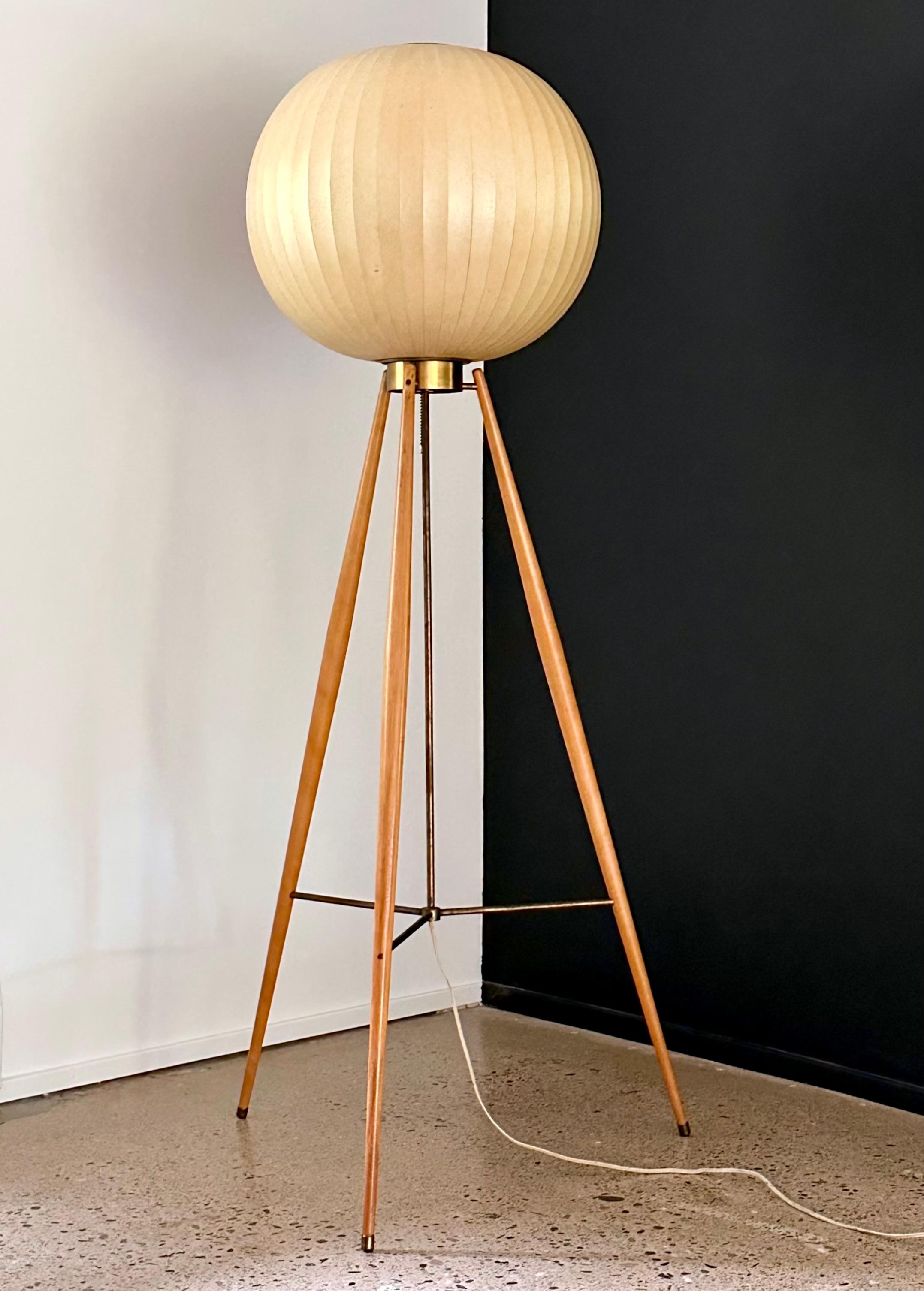 Extremely Rare George Nelson Bubble Floor Lamp Original Birch Tripod Base 1950s For Sale 2