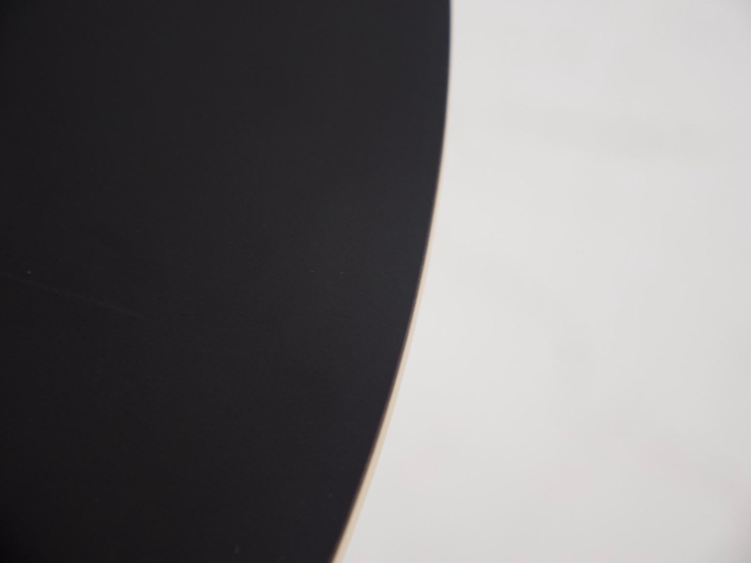 George Nelson Black Pedestal Table by Vitra en vente 2