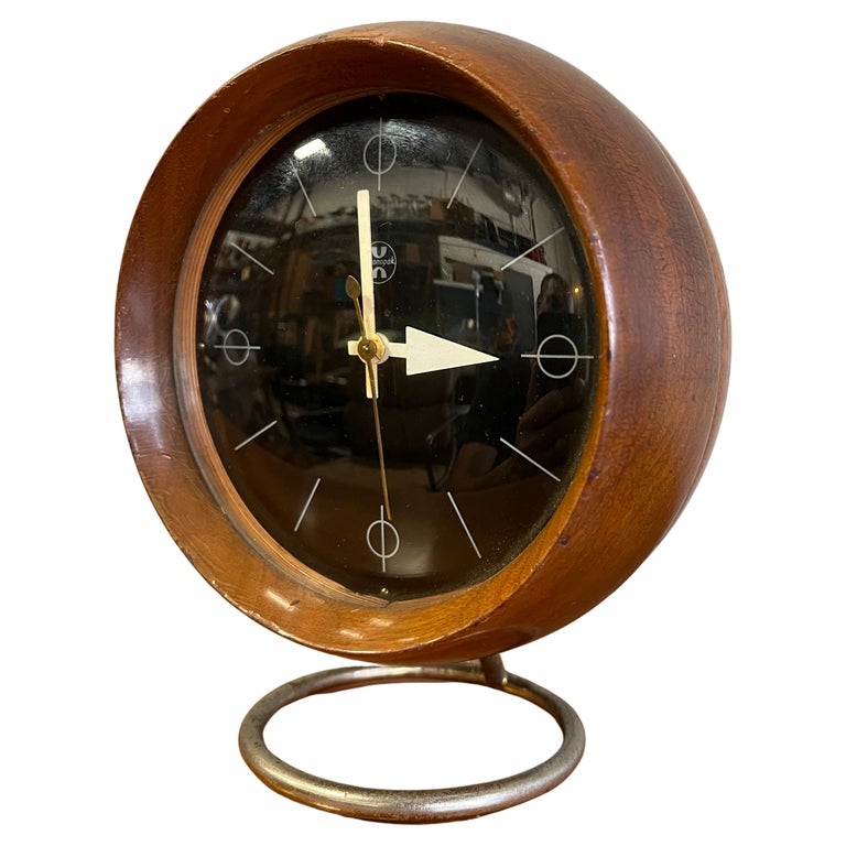 Nelson Clock at 1stDibs