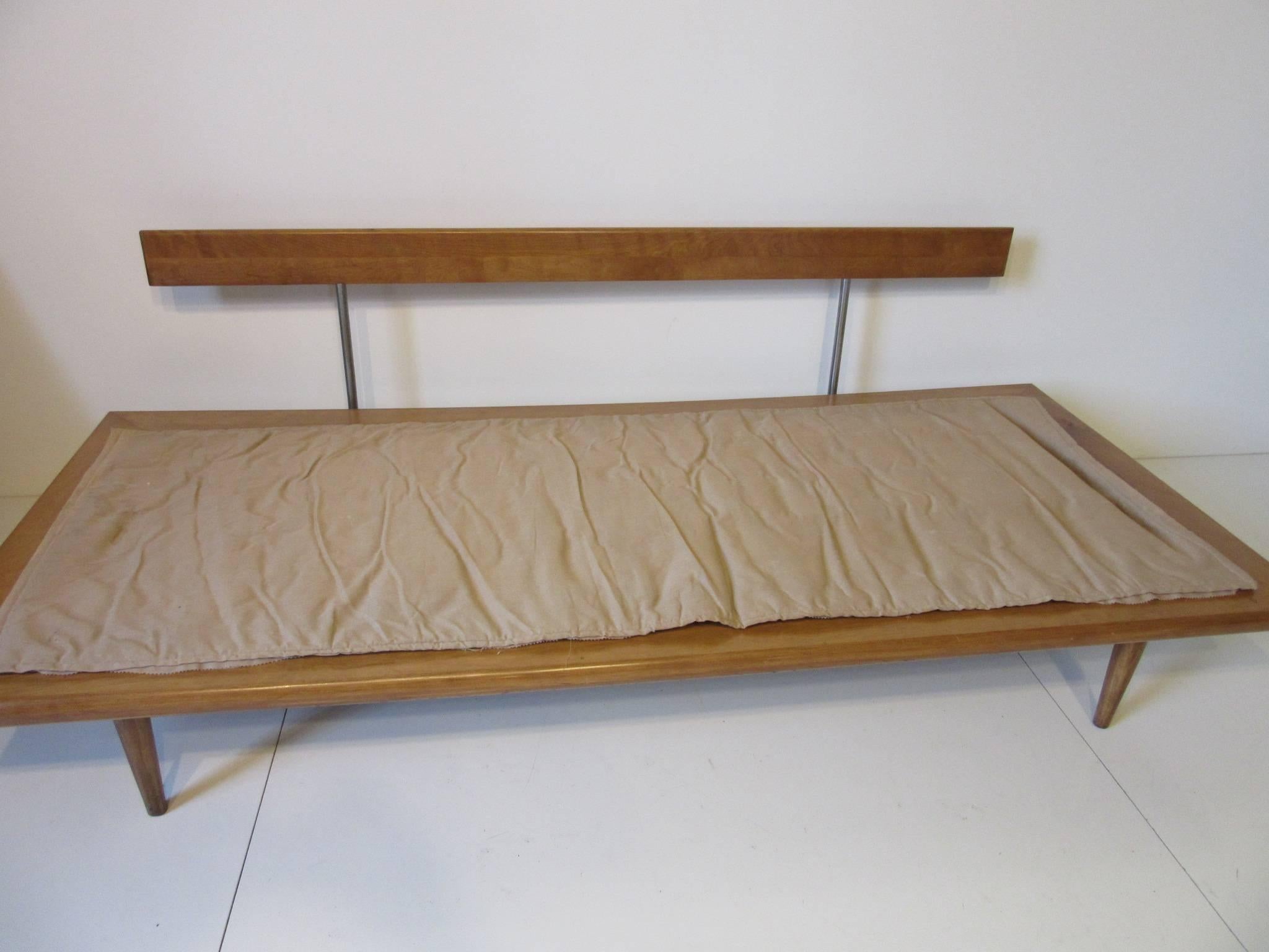George Nelson Daybed by Herman Miller 4