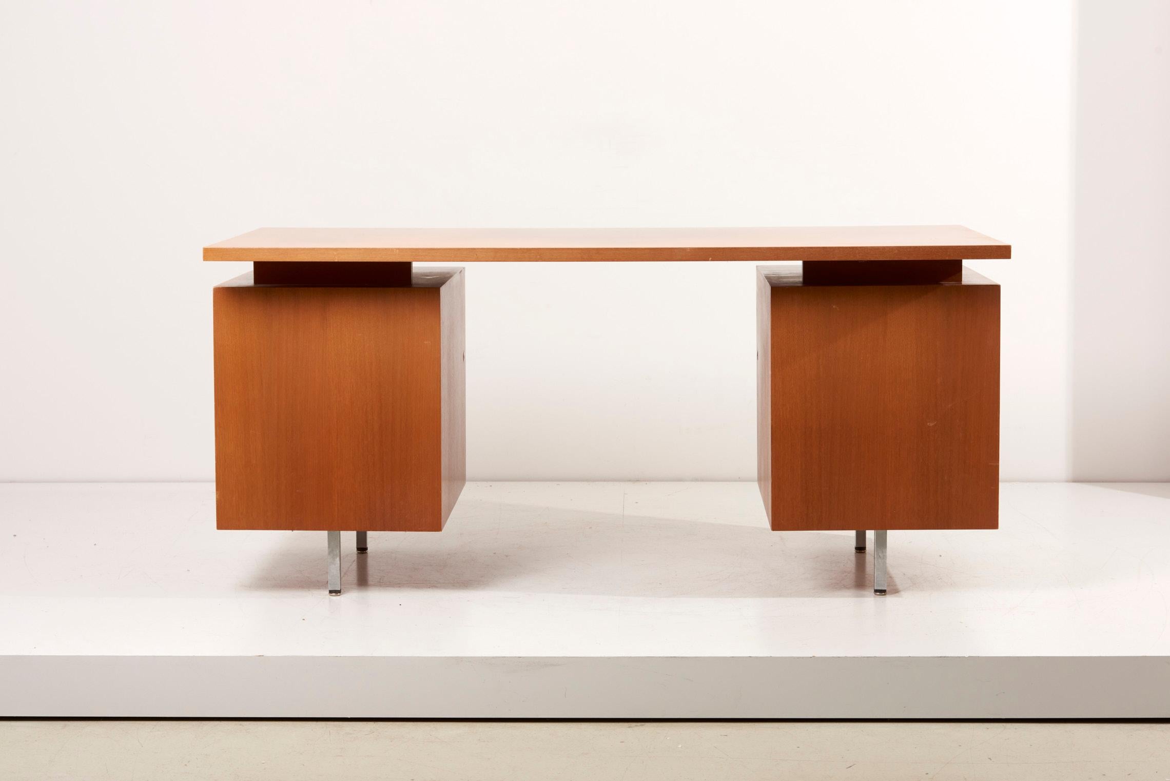 Mid-20th Century George Nelson Desk for Herman Miller, 1960s For Sale