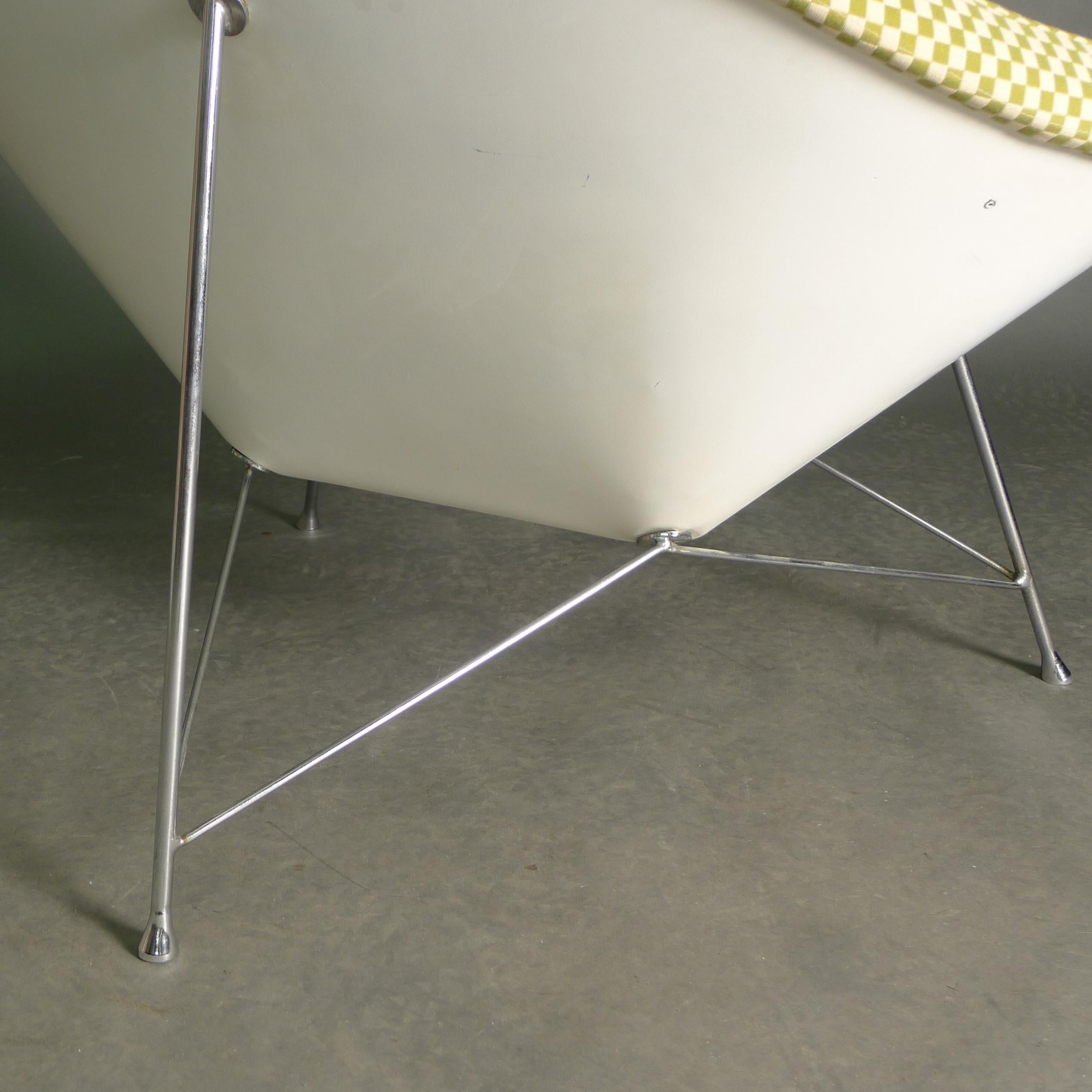 Steel George Nelson, Vintage Coconut Chair, 1st issue, Herman Miller 1950s