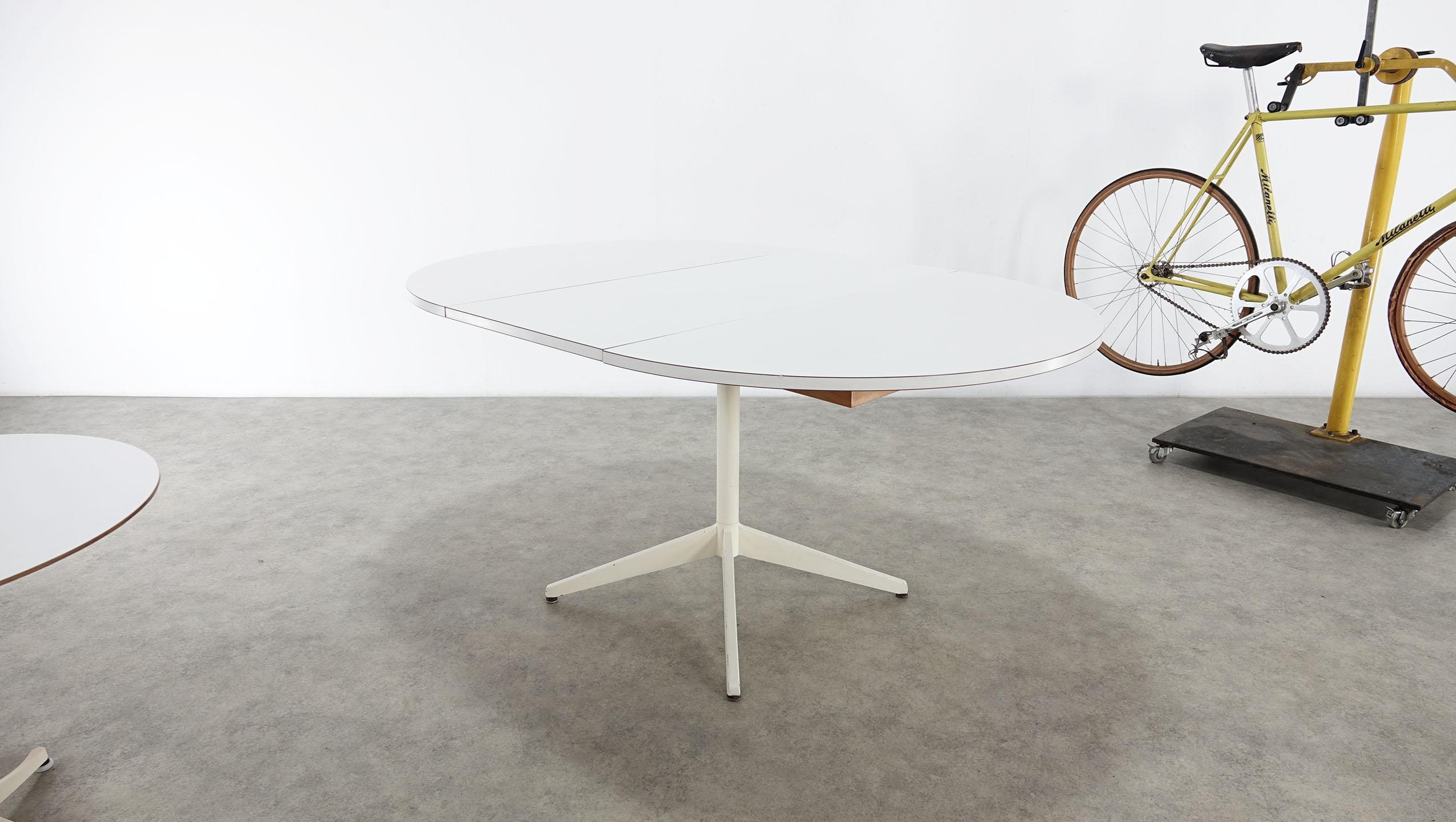 George Nelson for Contura, Herman Miller White Laminate Dining Table 2