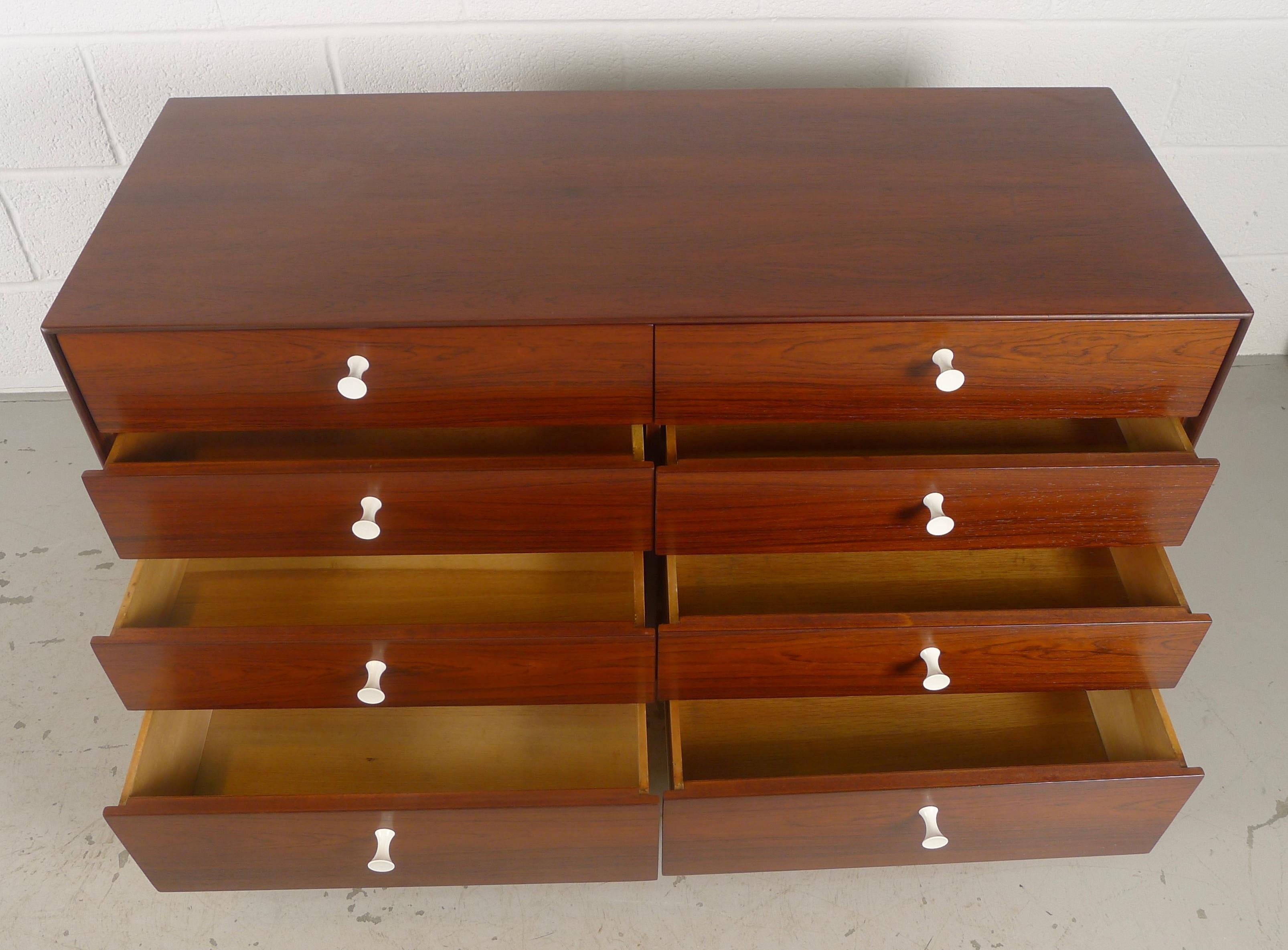 Mid-Century Modern George Nelson for Herman Miller, 1952, Thin Edge Dresser in Rosewood, Label