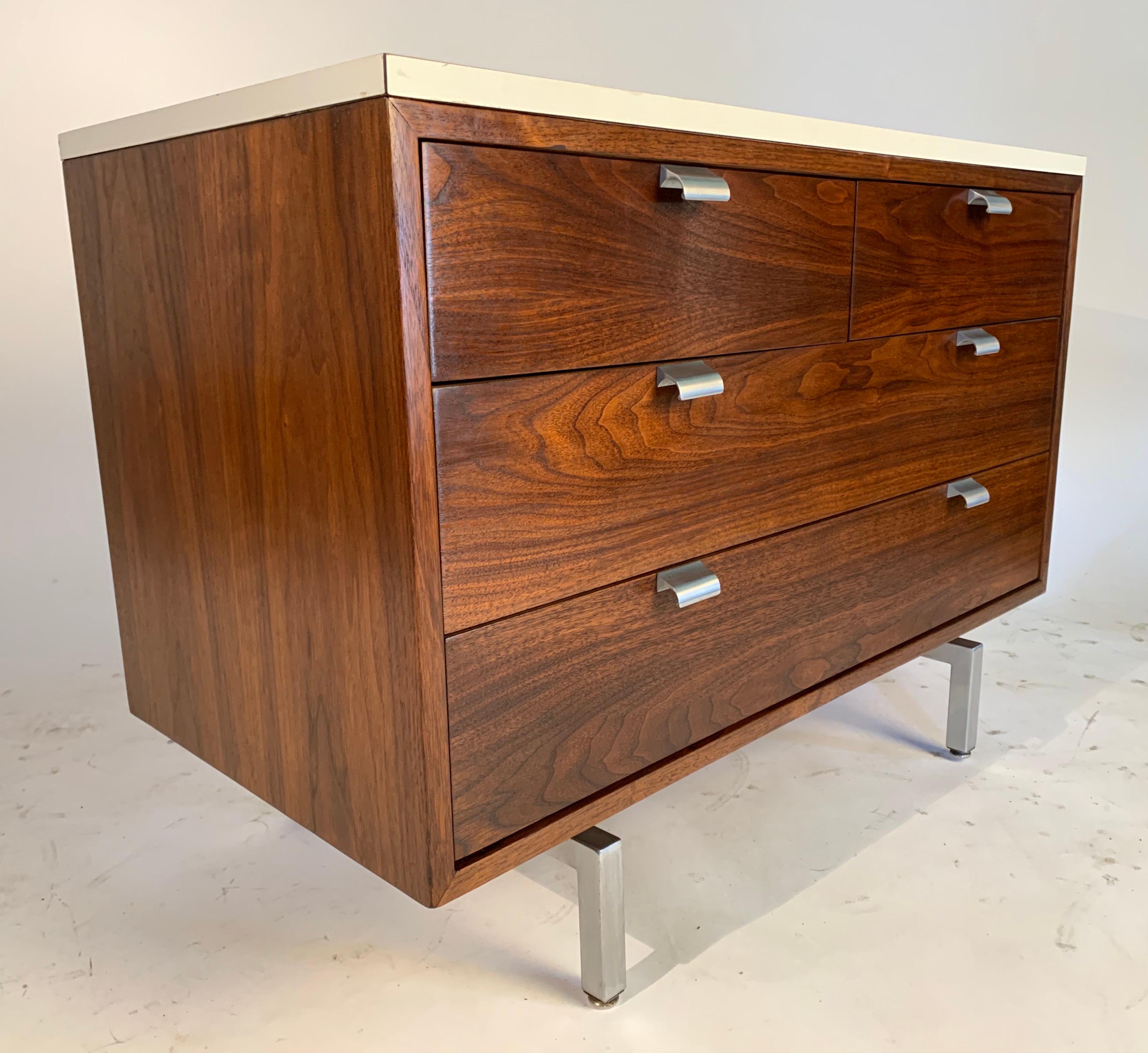 Mid-Century Modern George Nelson for Herman Miller 4-Drawer Cabinet/Credenza in Walnut