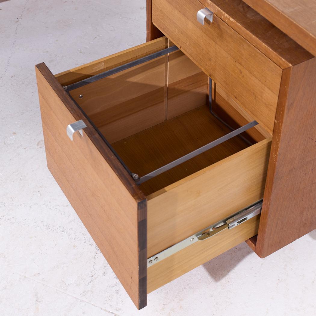 George Nelson for Herman Miller Executive Office Group Walnut Desk & Return For Sale 7