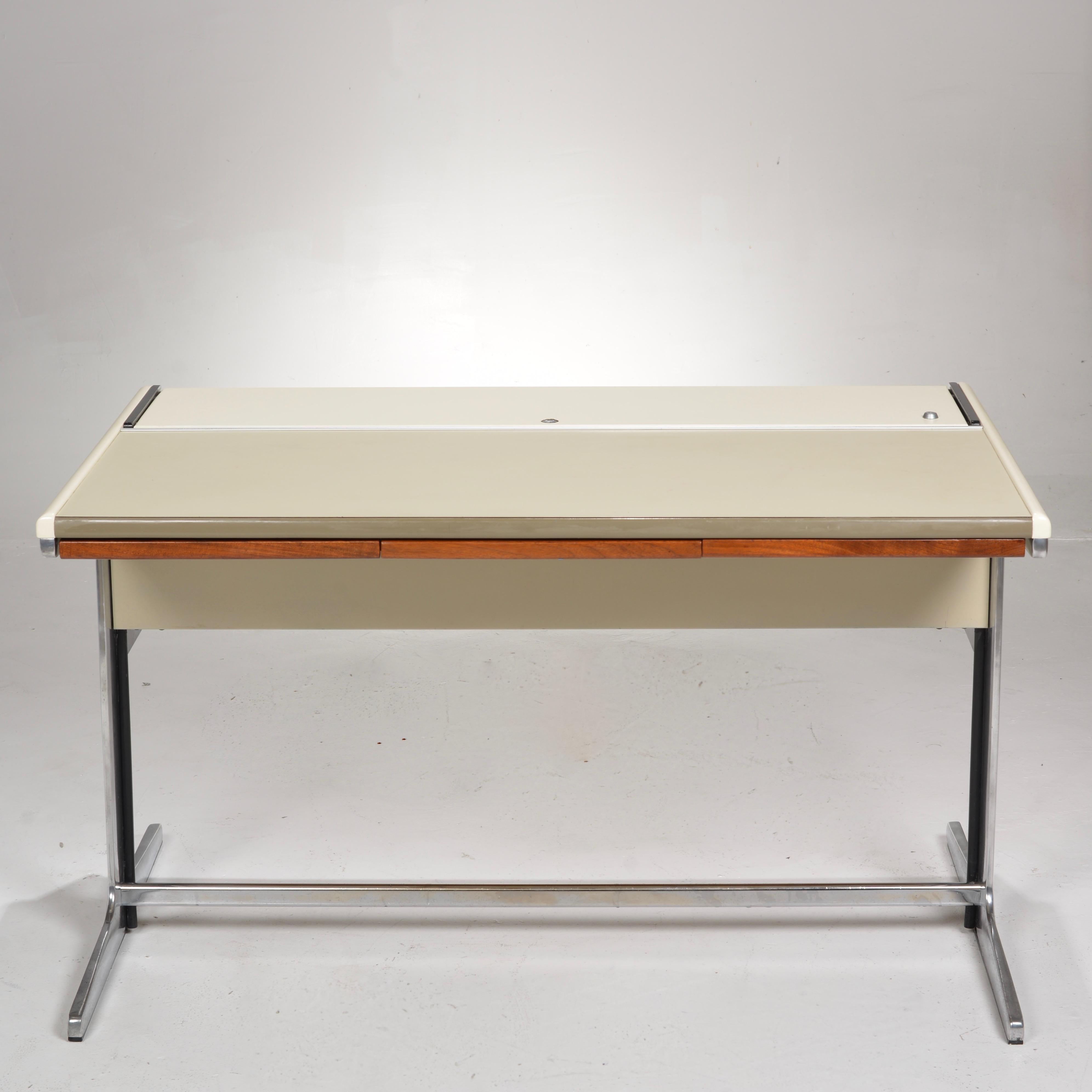 George Nelson for Herman Miller 'Action Office 1'  Desk For Sale 2