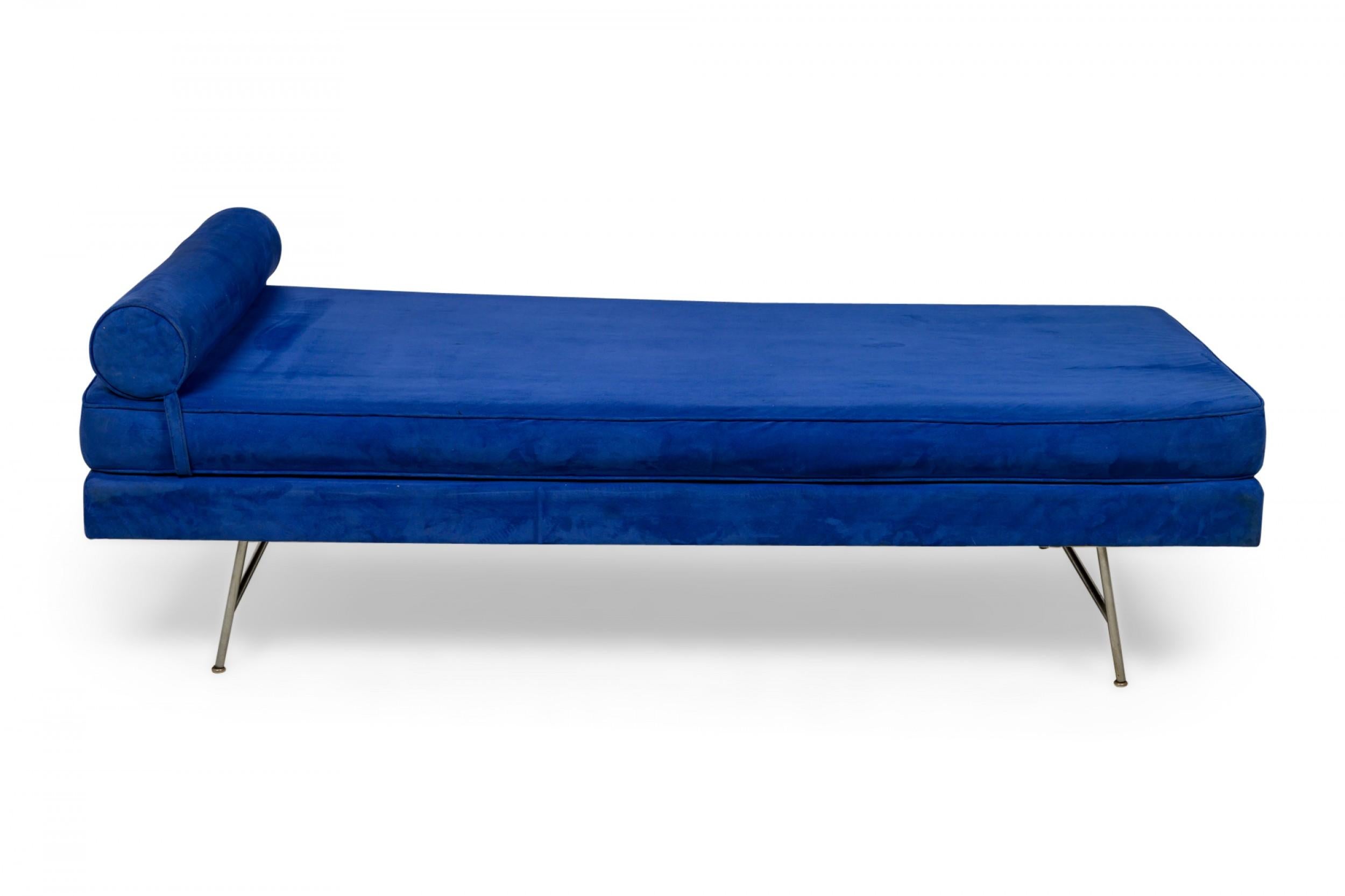 American George Nelson for Herman Miller Blue Velour and Chrome Daybed For Sale