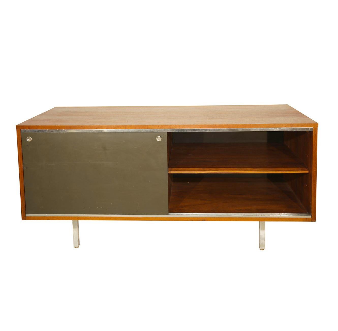 Mid-Century Modern George Nelson for Herman Miller Credenza, Walnut, Stainless Steel and  Laminate For Sale
