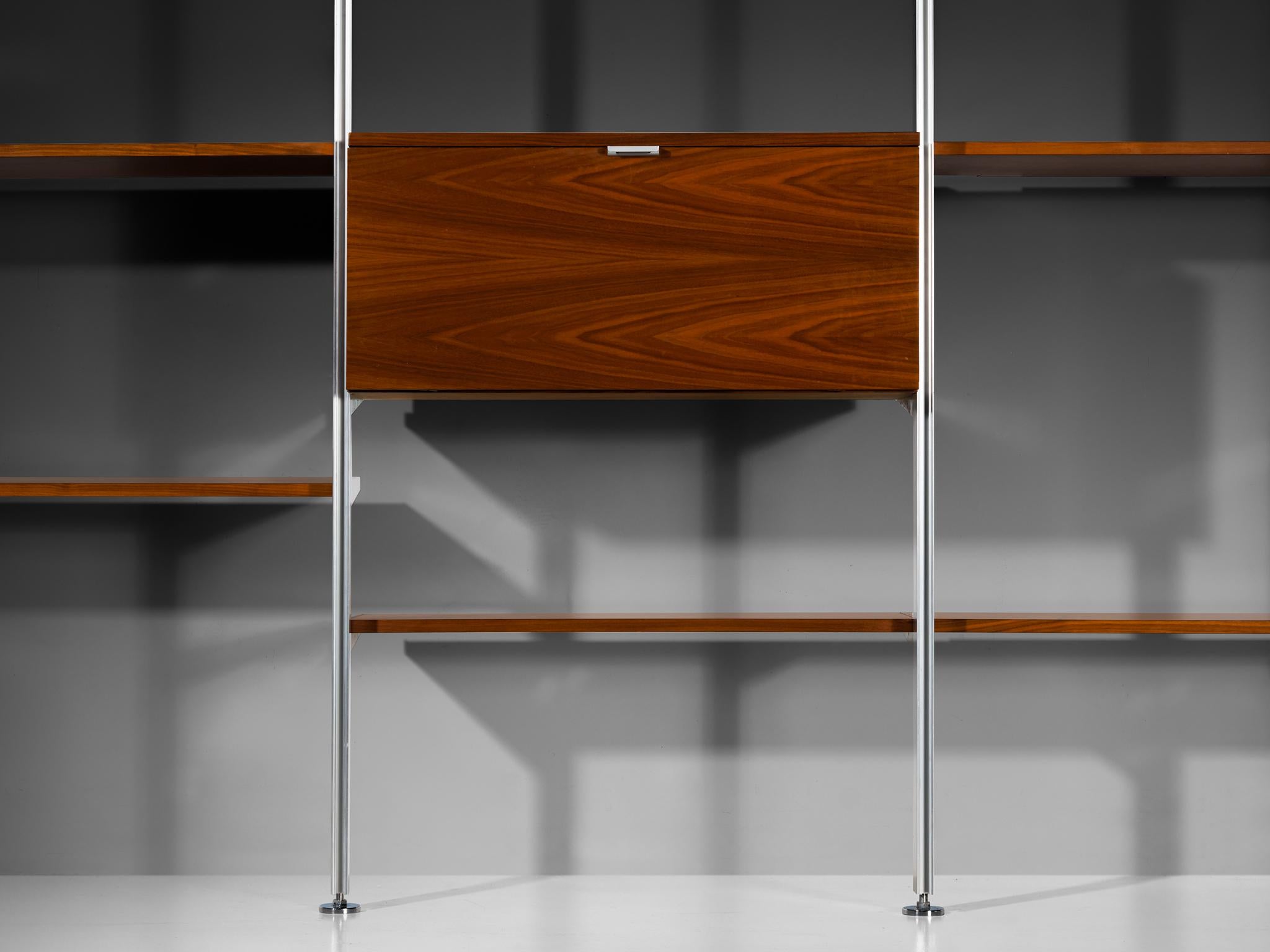 George Nelson for Herman Miller CSS Modular Wall Unit in Walnut & Aluminum In Good Condition For Sale In Waalwijk, NL