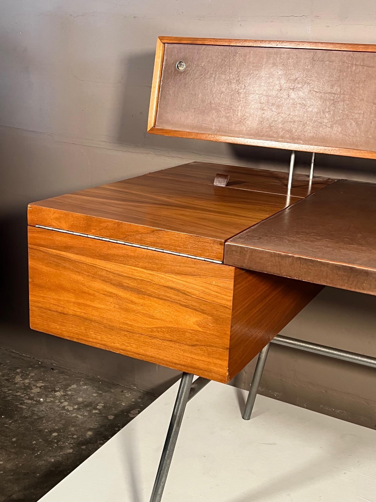 George Nelson for Herman Miller Home Office Desk ca' 1940's 8