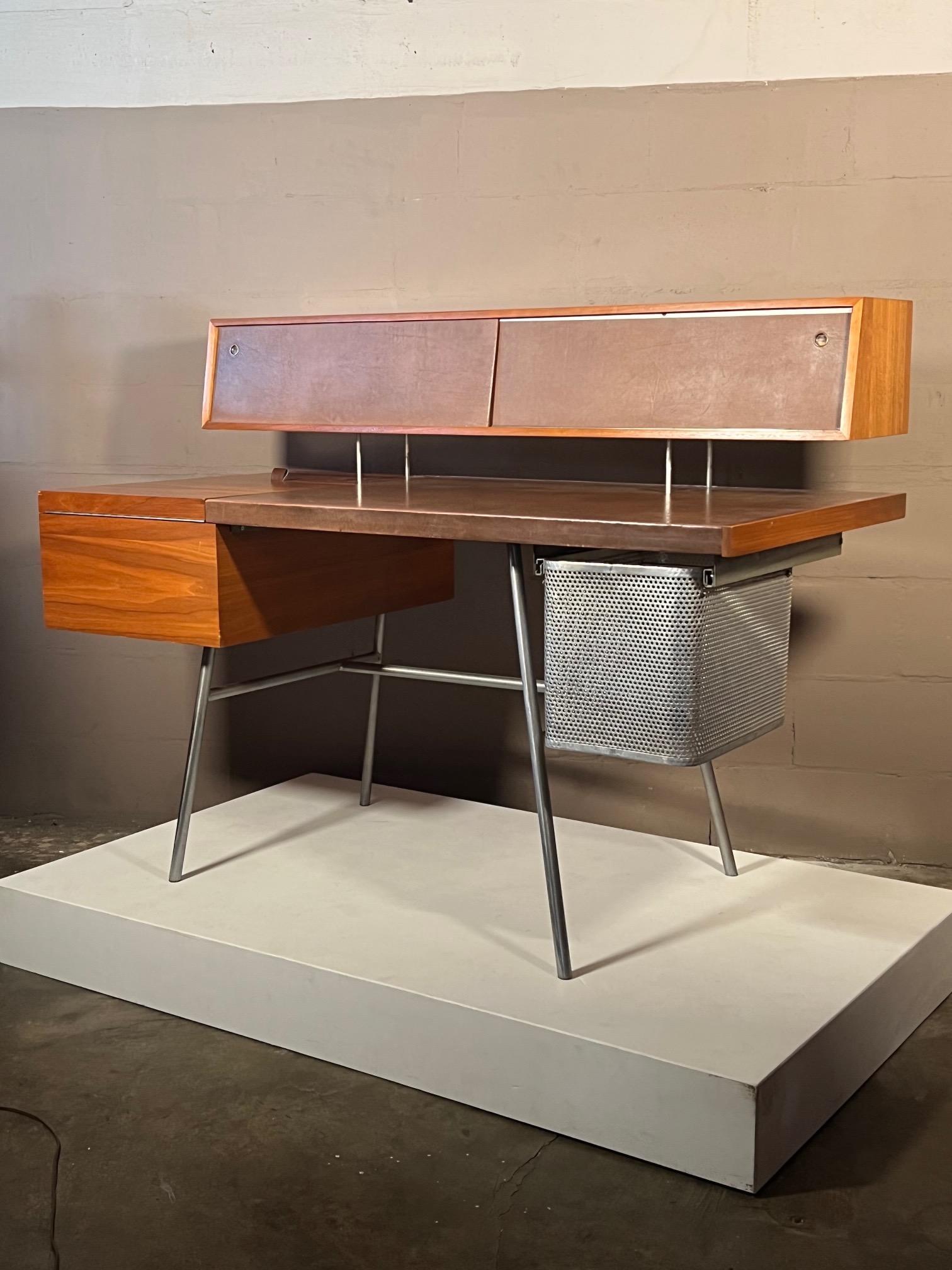 American George Nelson for Herman Miller Home Office Desk ca' 1940's