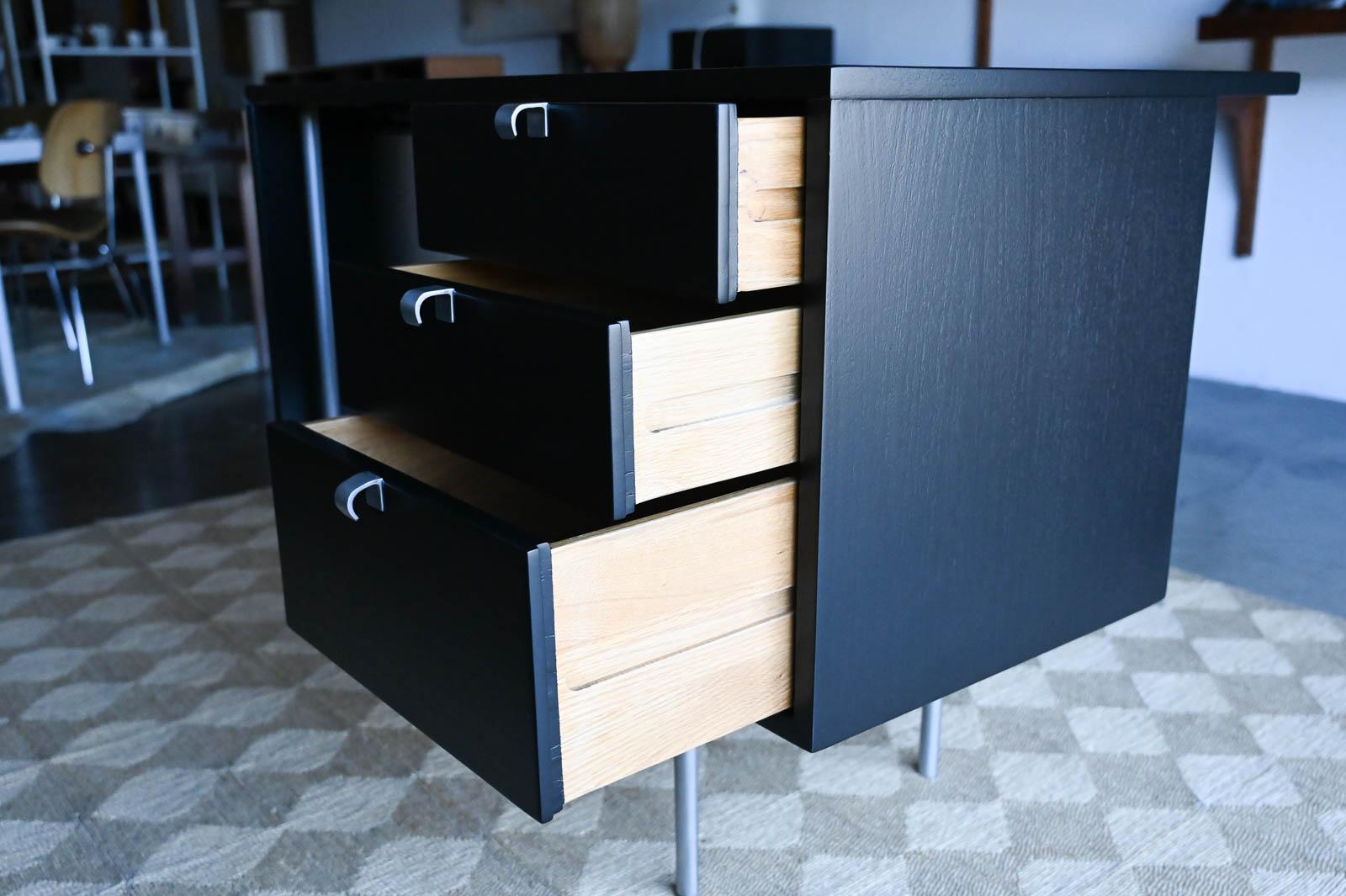 George Nelson for Herman Miller Drop-Leaf Desk Model 4754, ca. 1955 5