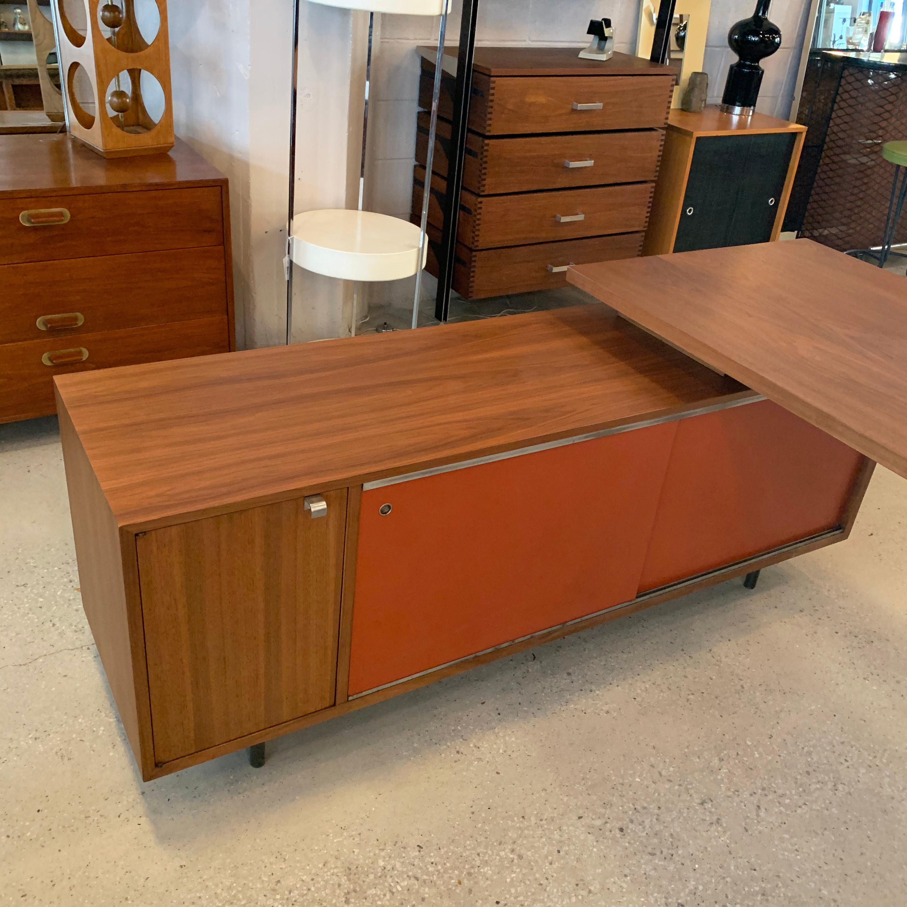 Mid-Century Modern George Nelson for Herman Miller Executive Desk with Credenza Return