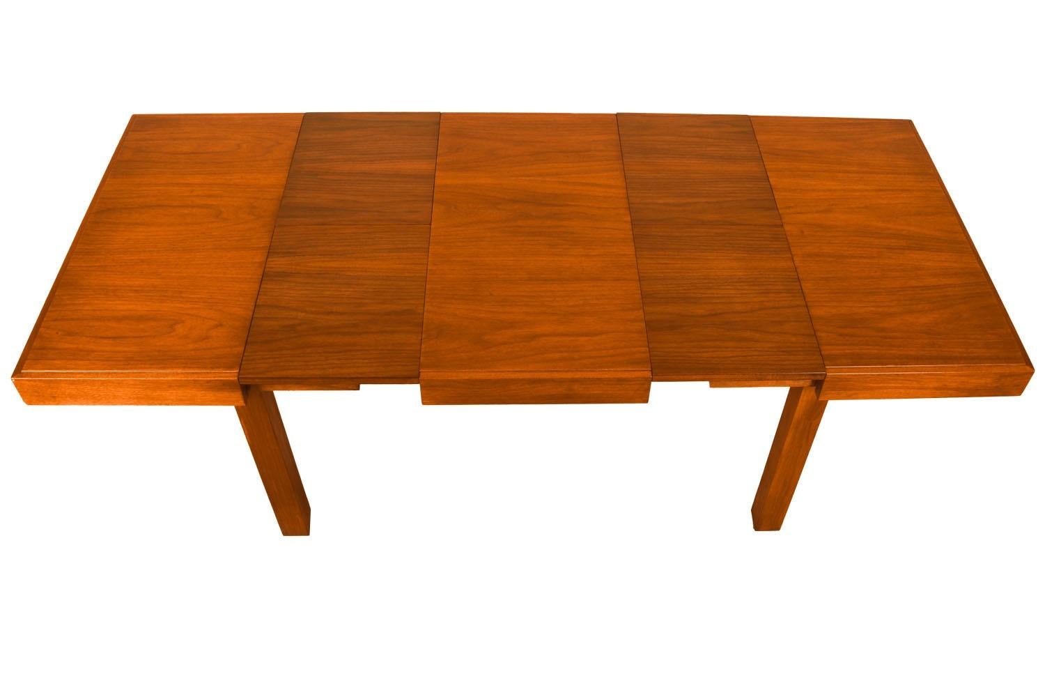 Mid-20th Century George Nelson for Herman Miller Extendable Dining Table with Butterfly Leaves For Sale