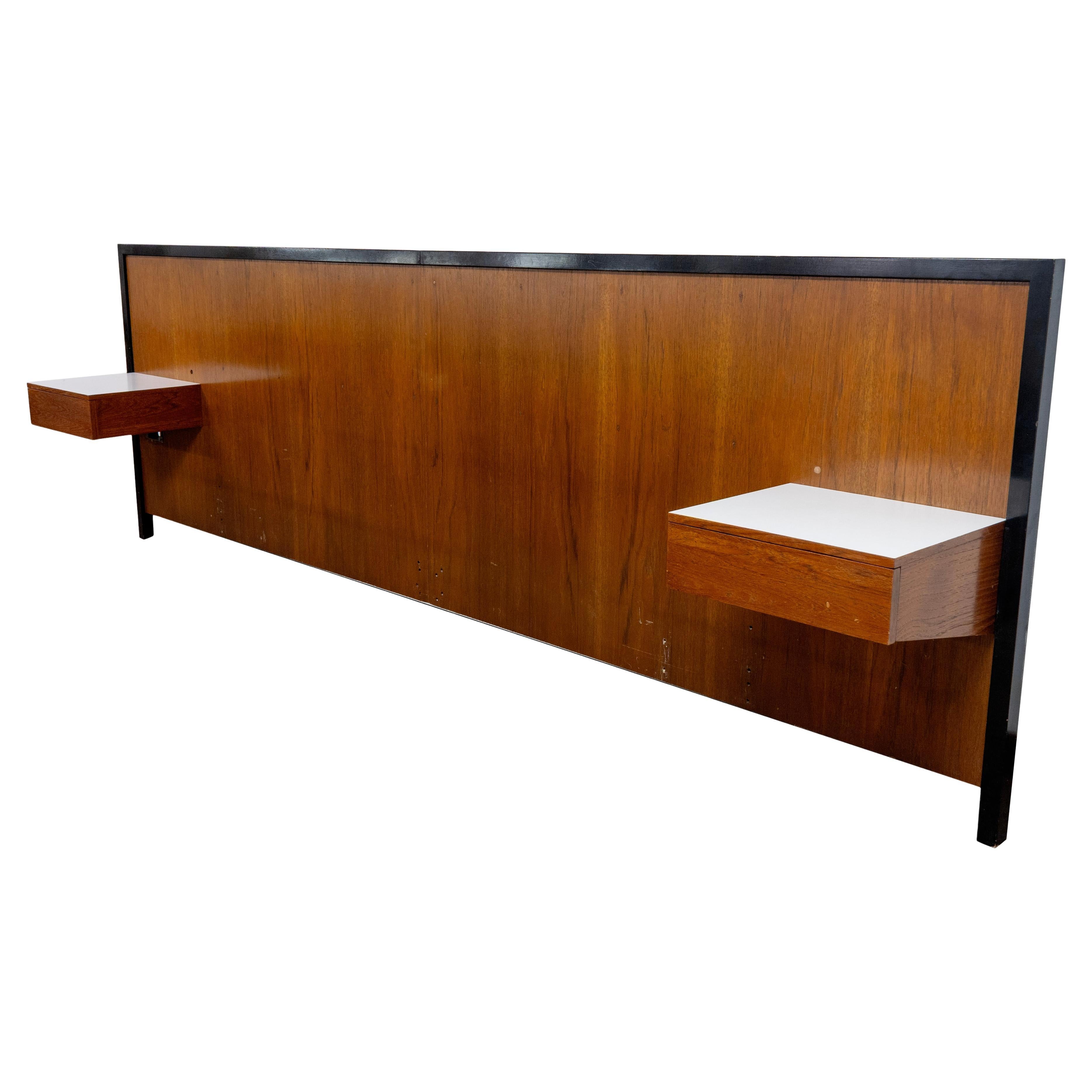 George Nelson per Herman Miller Testiera con Comodini Fluttuanti in vendita