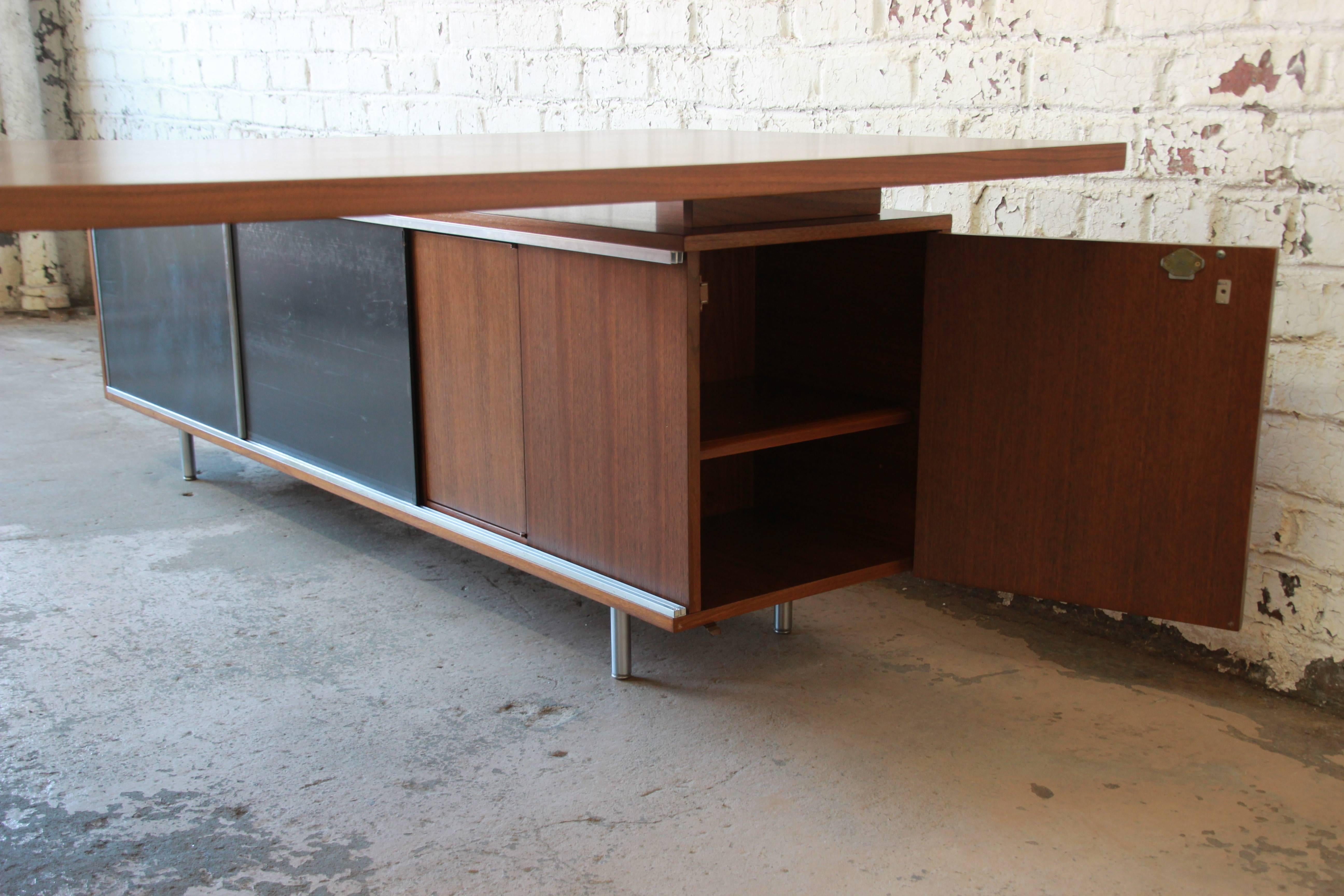 George Nelson for Herman Miller L-Shaped Executive Desk, 1950s 4