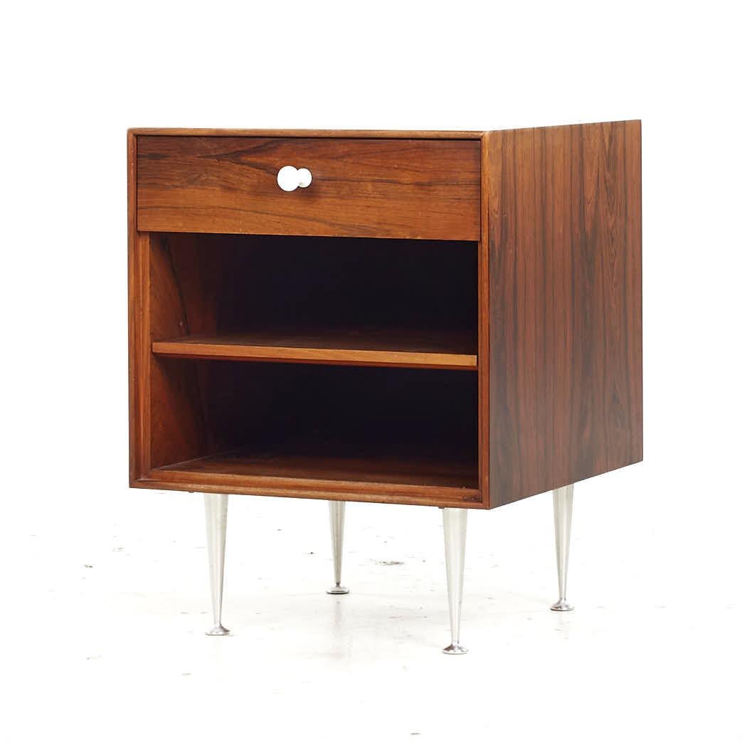 Fin du 20e siècle George Nelson for Herman Miller MCM Rosewood Thin Edge Nightstands - Pair (Paire) en vente