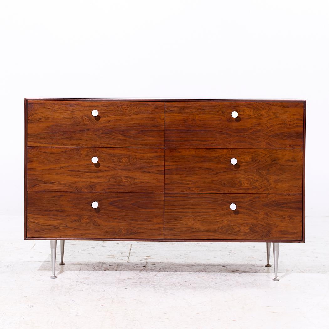 George Nelson per Herman Miller Comò a 8 cassetti in legno di palissandro di metà secolo

Questo comò misura: 46,75 larghezza x 18,25 profondità x 30,5 pollici di altezza

Tutti i mobili possono essere acquistati in quello che noi chiamiamo stato