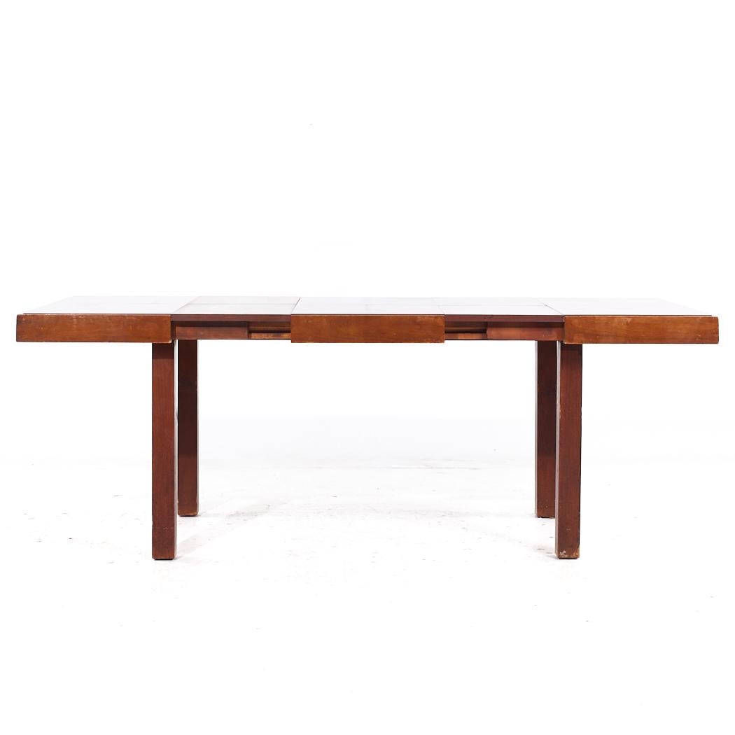George Nelson for Herman Miller Mid Century Walnut Hidden Leaf Dining Table (table de salle à manger en noyer à feuilles cachées) en vente 1