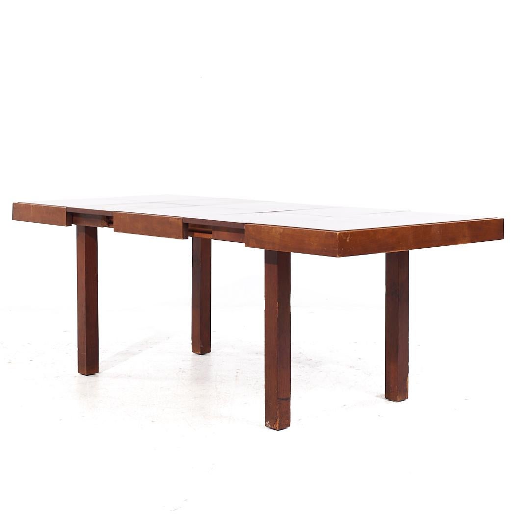 George Nelson for Herman Miller Mid Century Walnut Hidden Leaf Dining Table (table de salle à manger en noyer à feuilles cachées) en vente 2