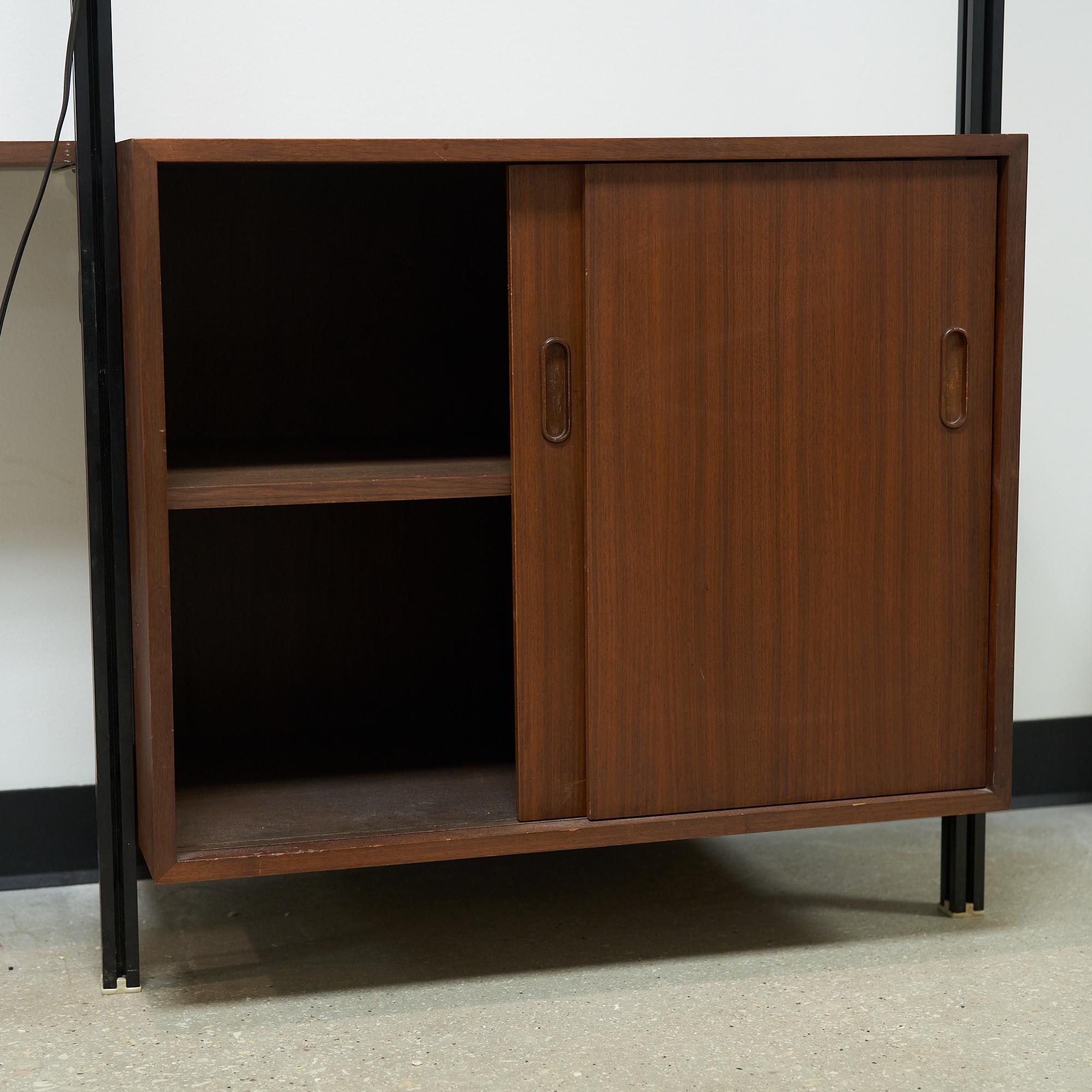 George Nelson for Herman Miller Mid Century Walnut Omni Wall Unit - 4 Bay In Good Condition For Sale In Countryside, IL