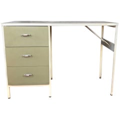 George Nelson per Herman Miller Modello 4111 Scrivania con struttura in acciaio