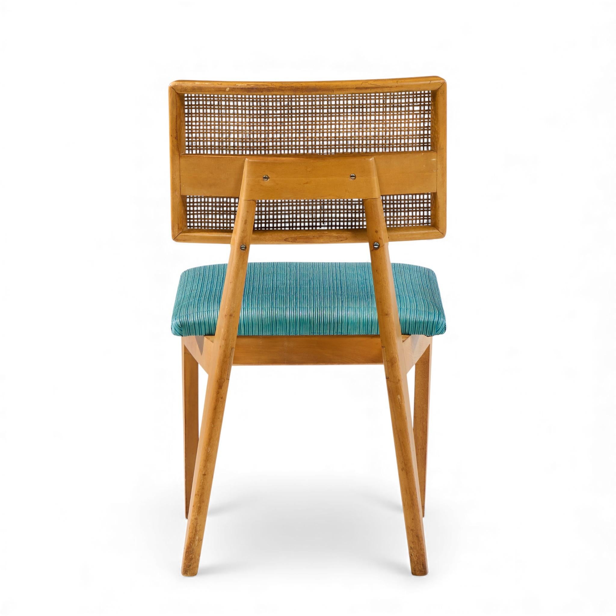 Tissu d'ameublement George Nelson for Herman Miller Model 4663 Walnut Dining Chairs - Set of 8 (chaises de salle à manger en noyer) en vente