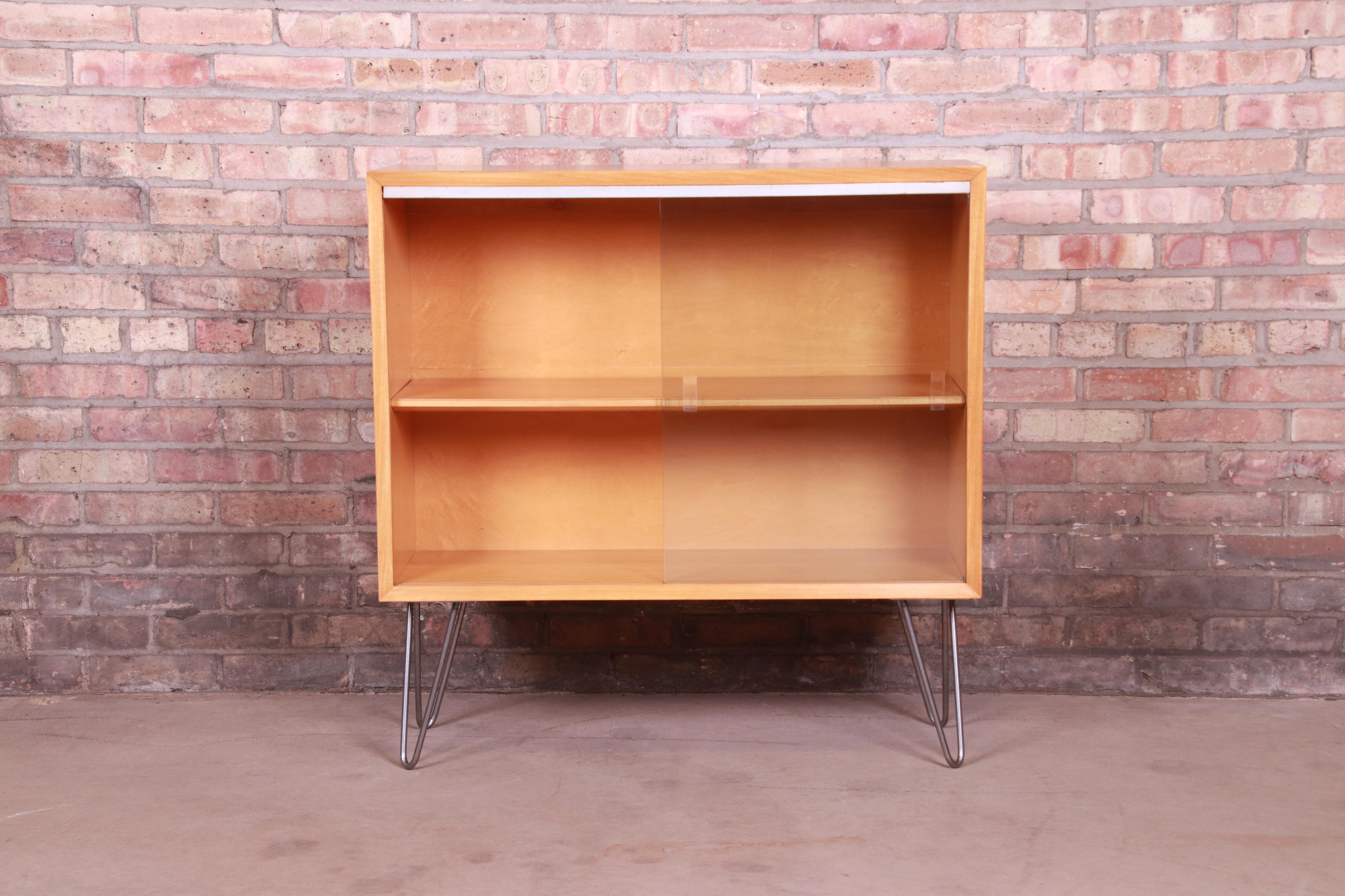 Mid-20th Century George Nelson for Herman Miller Primavera Bookcase on Hairpin Legs, Refinished