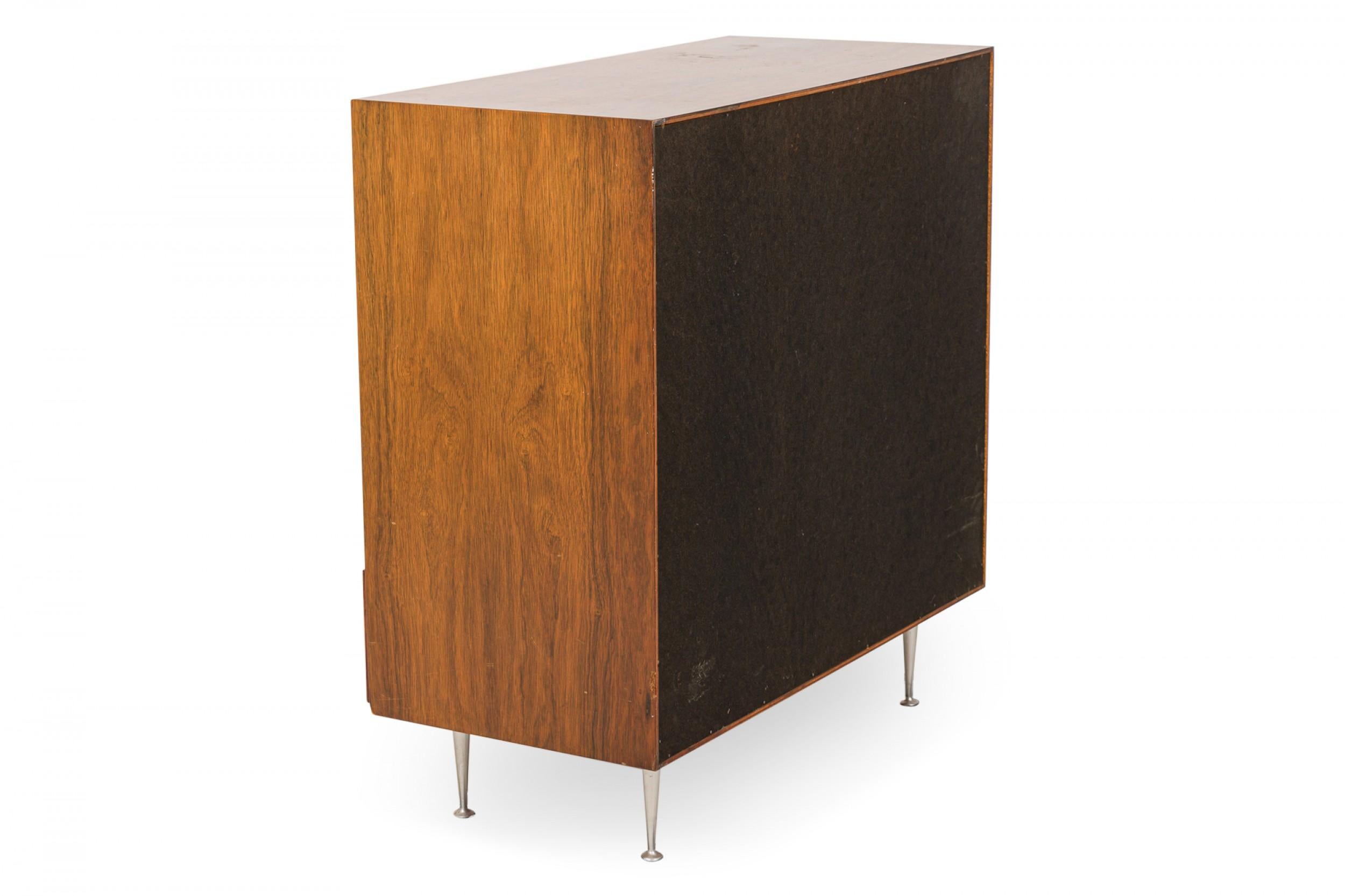 Fatto a mano George Nelson per Herman Miller Cassettiera a cinque cassetti con bordo sottile in legno di palissandro