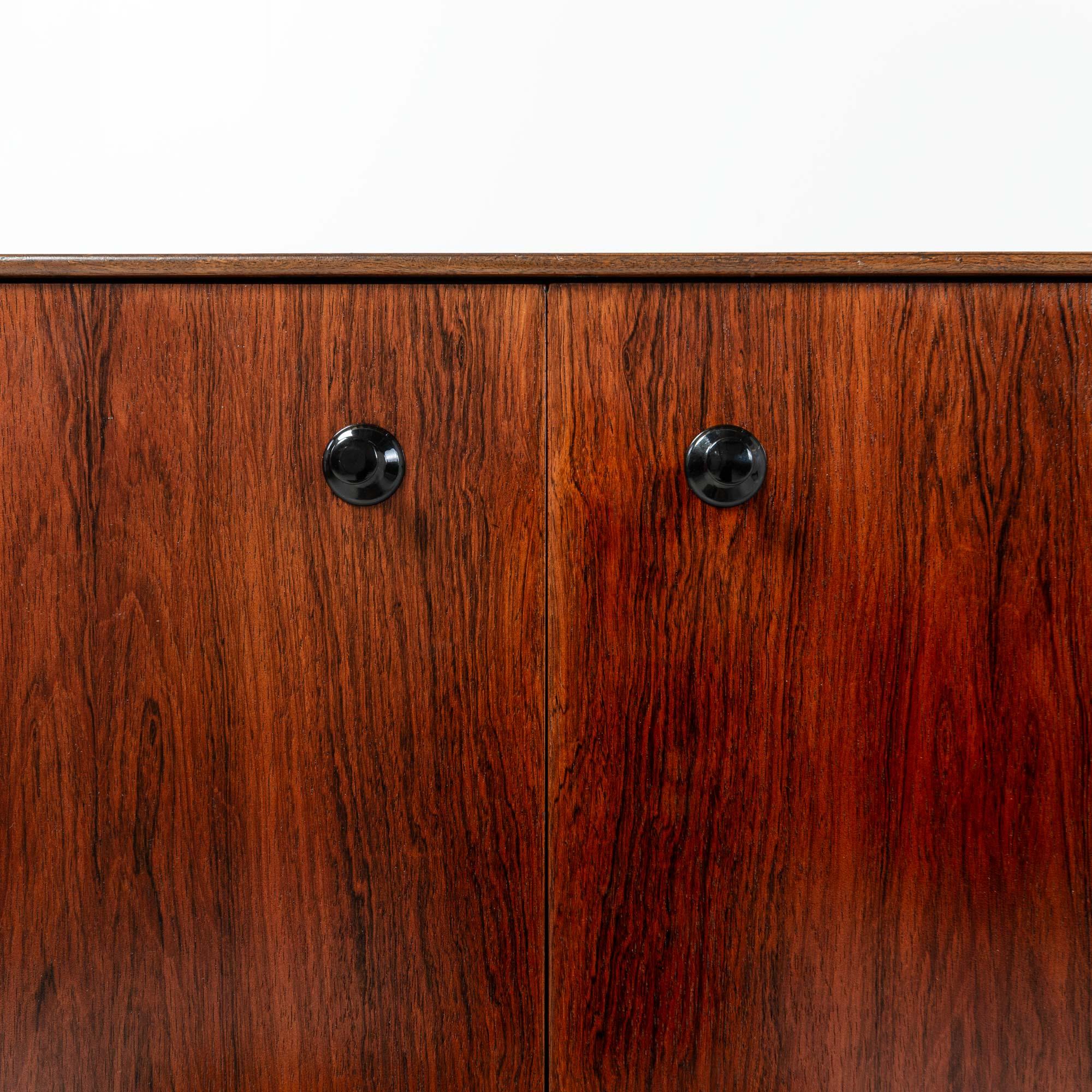 George Nelson para Herman Miller Credenza/armario de palisandro de la serie de bordes finos en venta 5