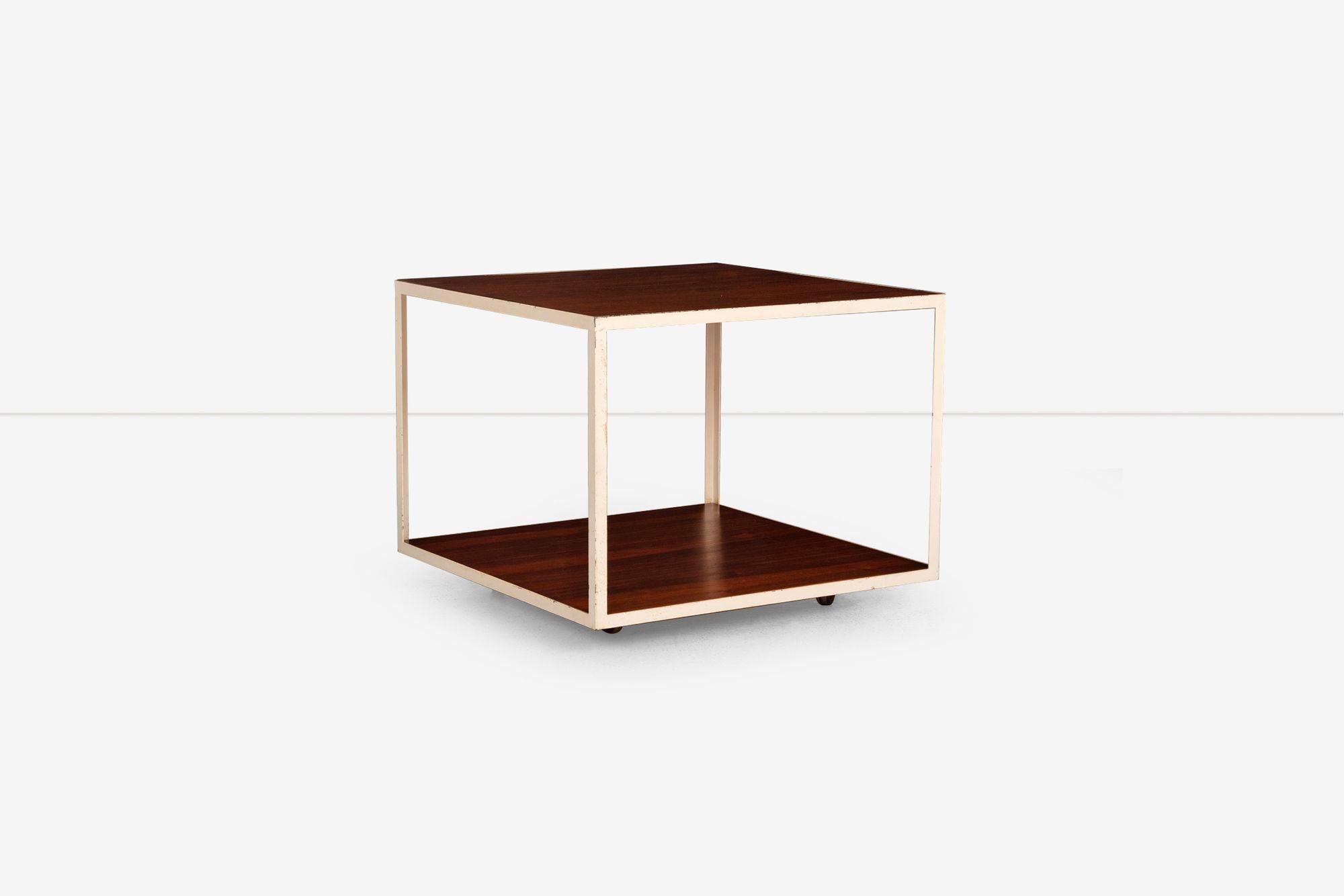 Américain Table d'appoint à cadre en acier sur roues de George Nelson pour Herman Miller (1955) en vente