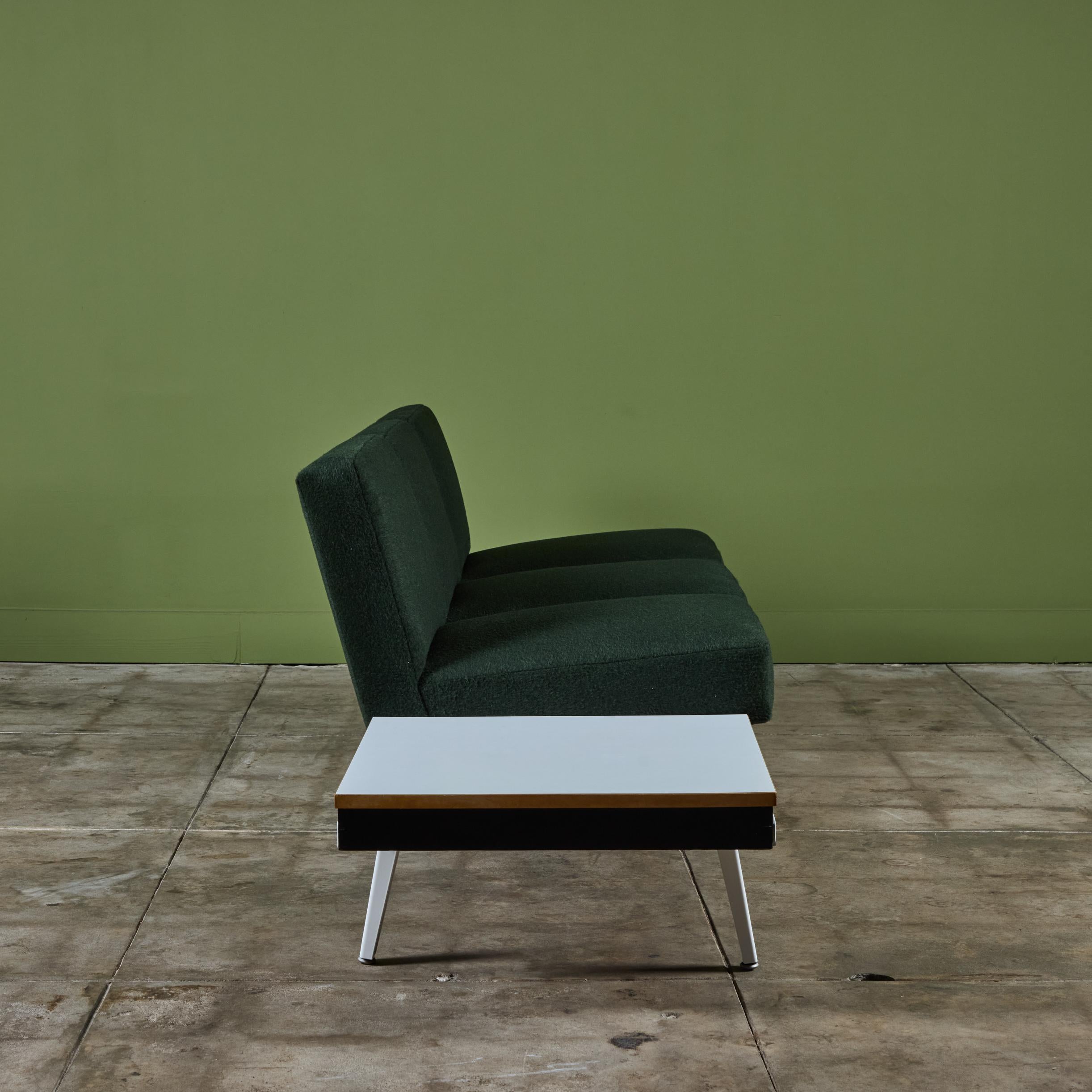 George Nelson para Herman Miller Sofá con estructura de acero en Bueno estado para la venta en Los Angeles, CA