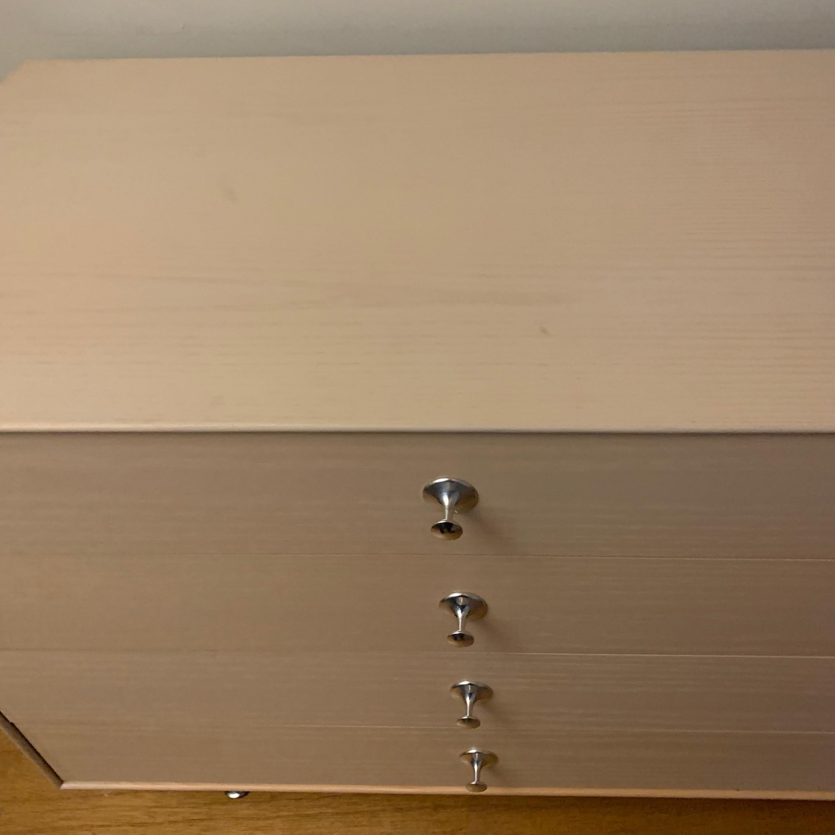George Nelson for Herman Miller Thin Edge Double Dresser, Chest of Drawers, Ash In Good Condition In Brooklyn, NY