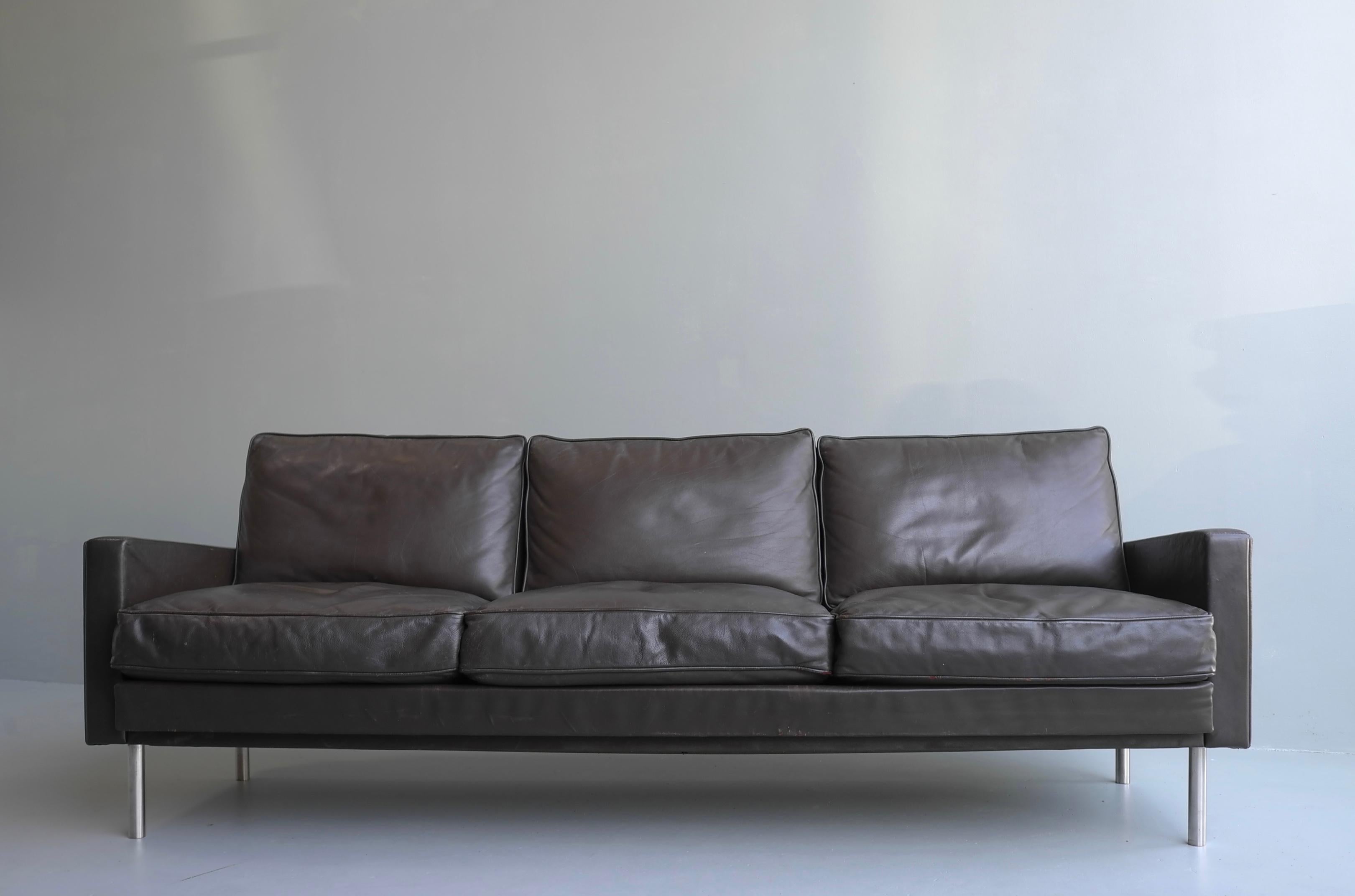 George Nelson for Herman Miller Three-Seat Sofa in Brown Leather, Model 5683 3