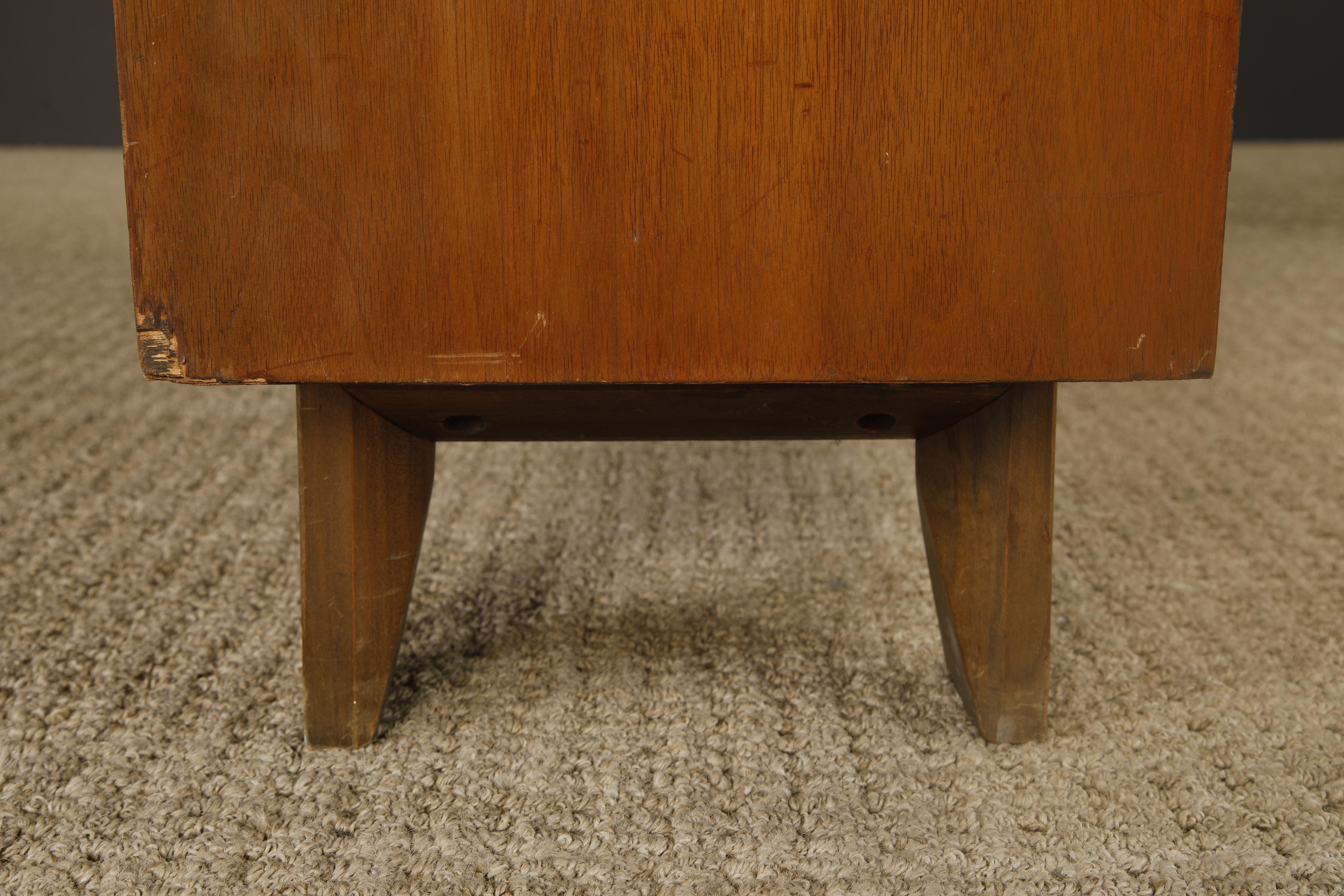 George Nelson para Herman Miller Cabeceros gemelos con almacenamiento oculto, años 50, Firmado en venta 8
