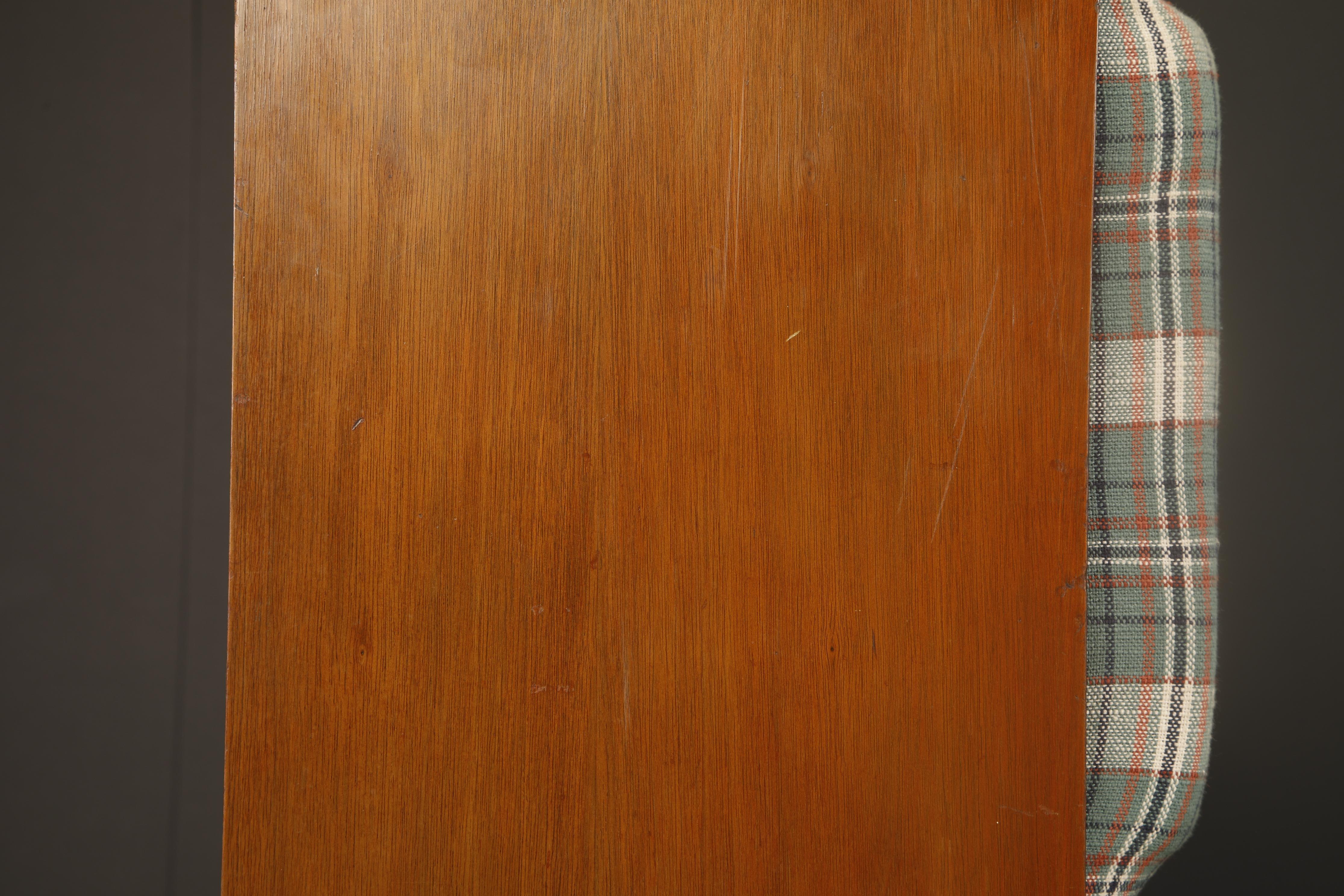 George Nelson para Herman Miller Cabeceros gemelos con almacenamiento oculto, años 50, Firmado en venta 9