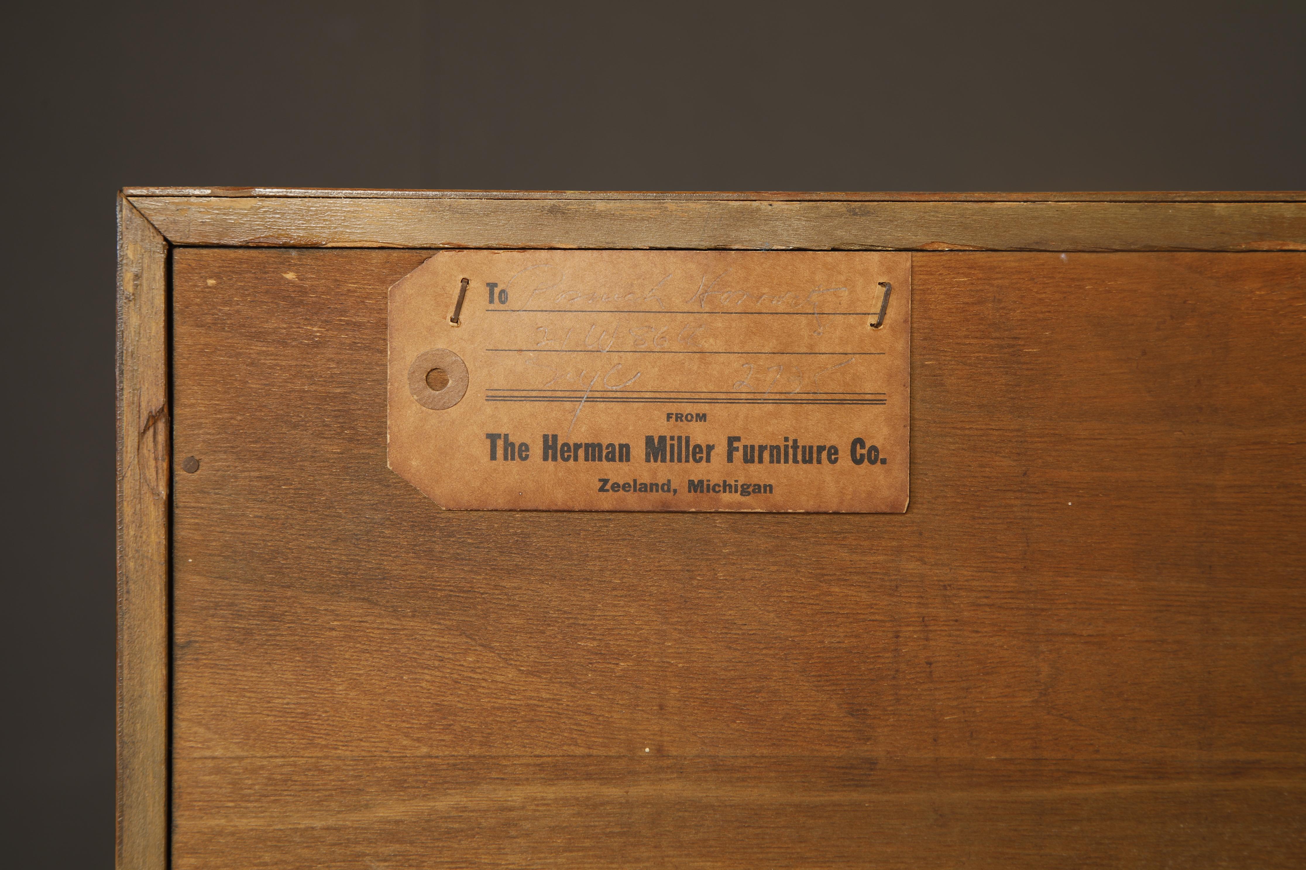 George Nelson para Herman Miller Cabeceros gemelos con almacenamiento oculto, años 50, Firmado en venta 12
