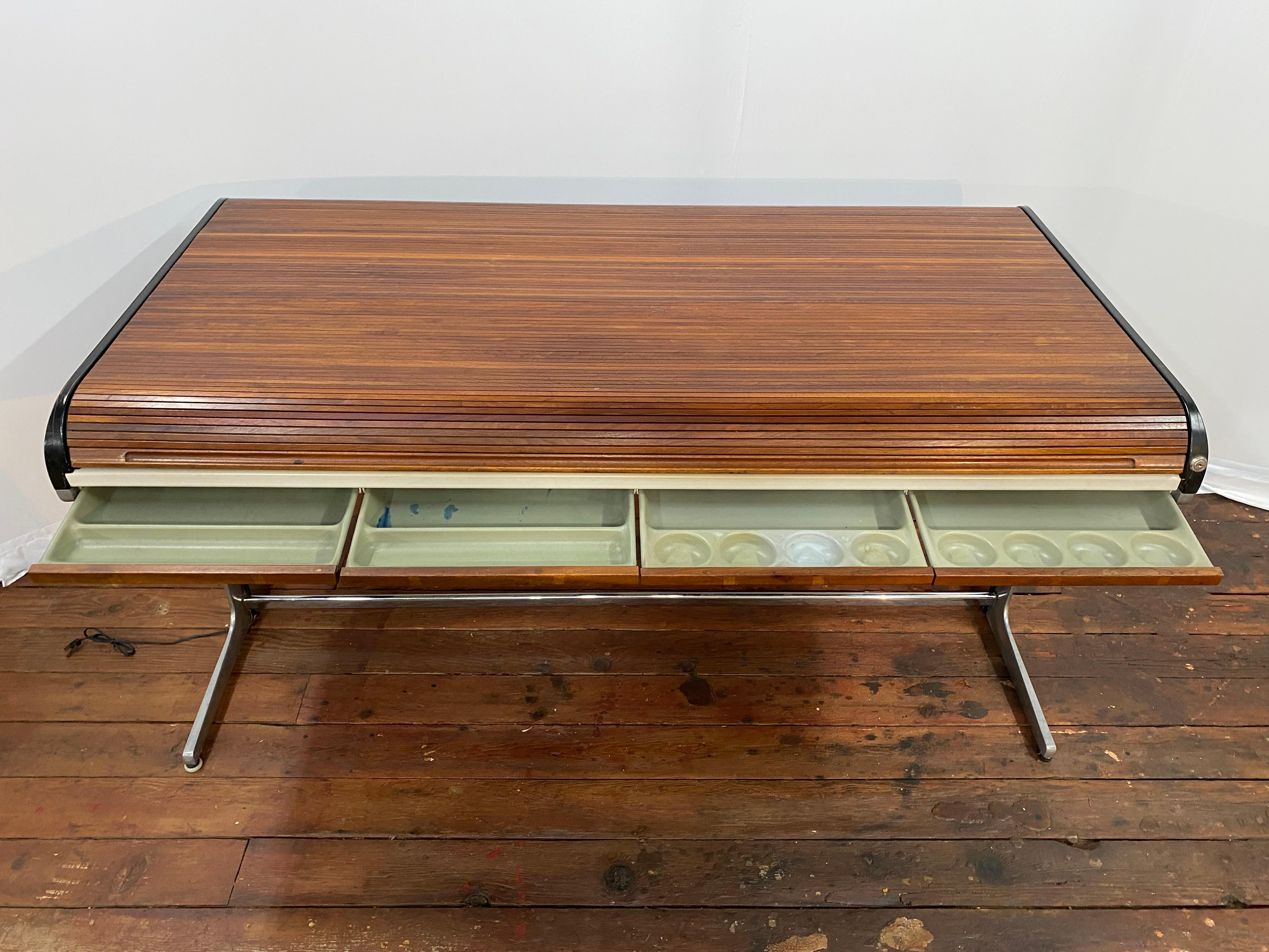 George Nelson for Herman Miller Walnut Action Office Desk mediados del siglo XX en venta