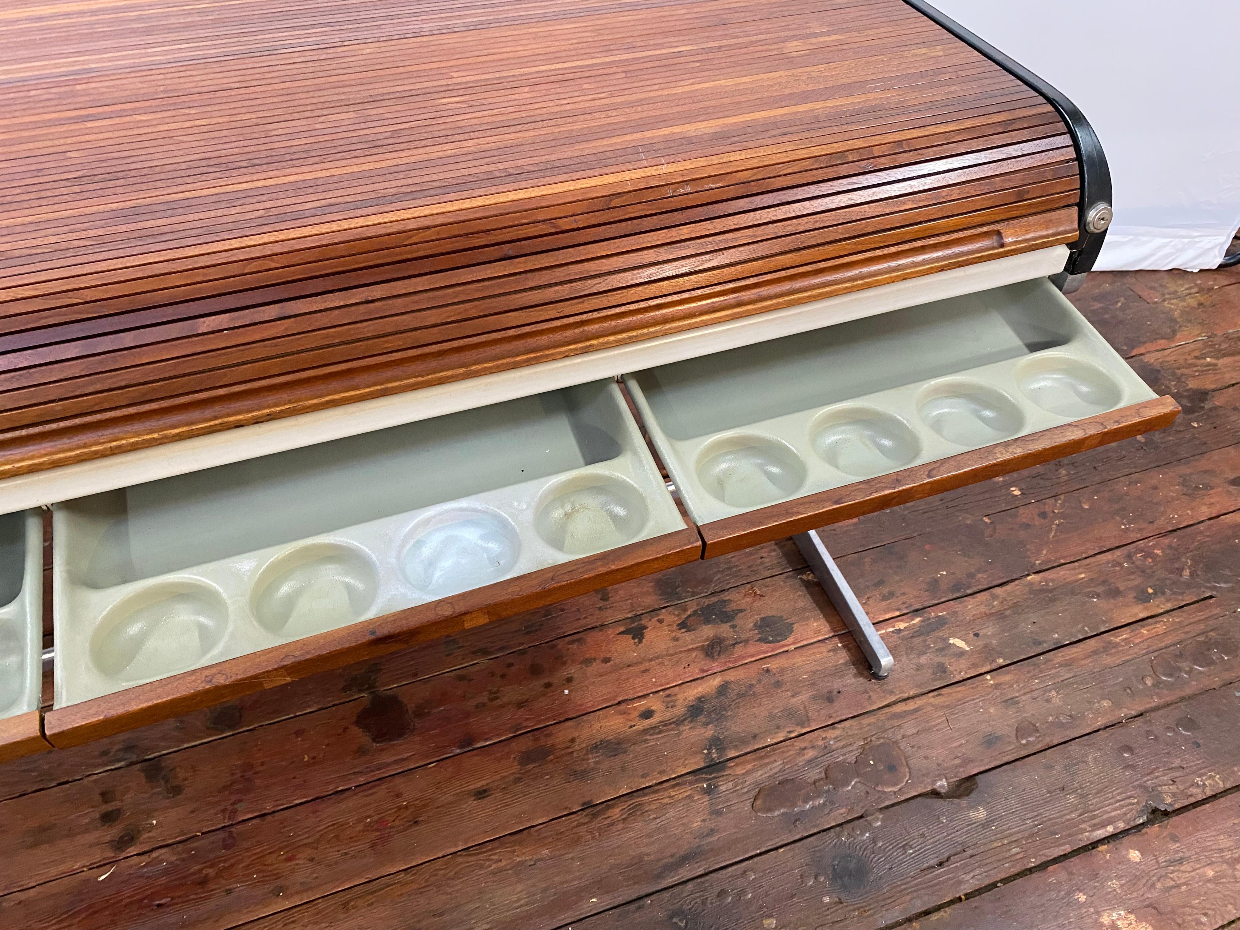 George Nelson for Herman Miller Walnut Action Office Desk en venta 2