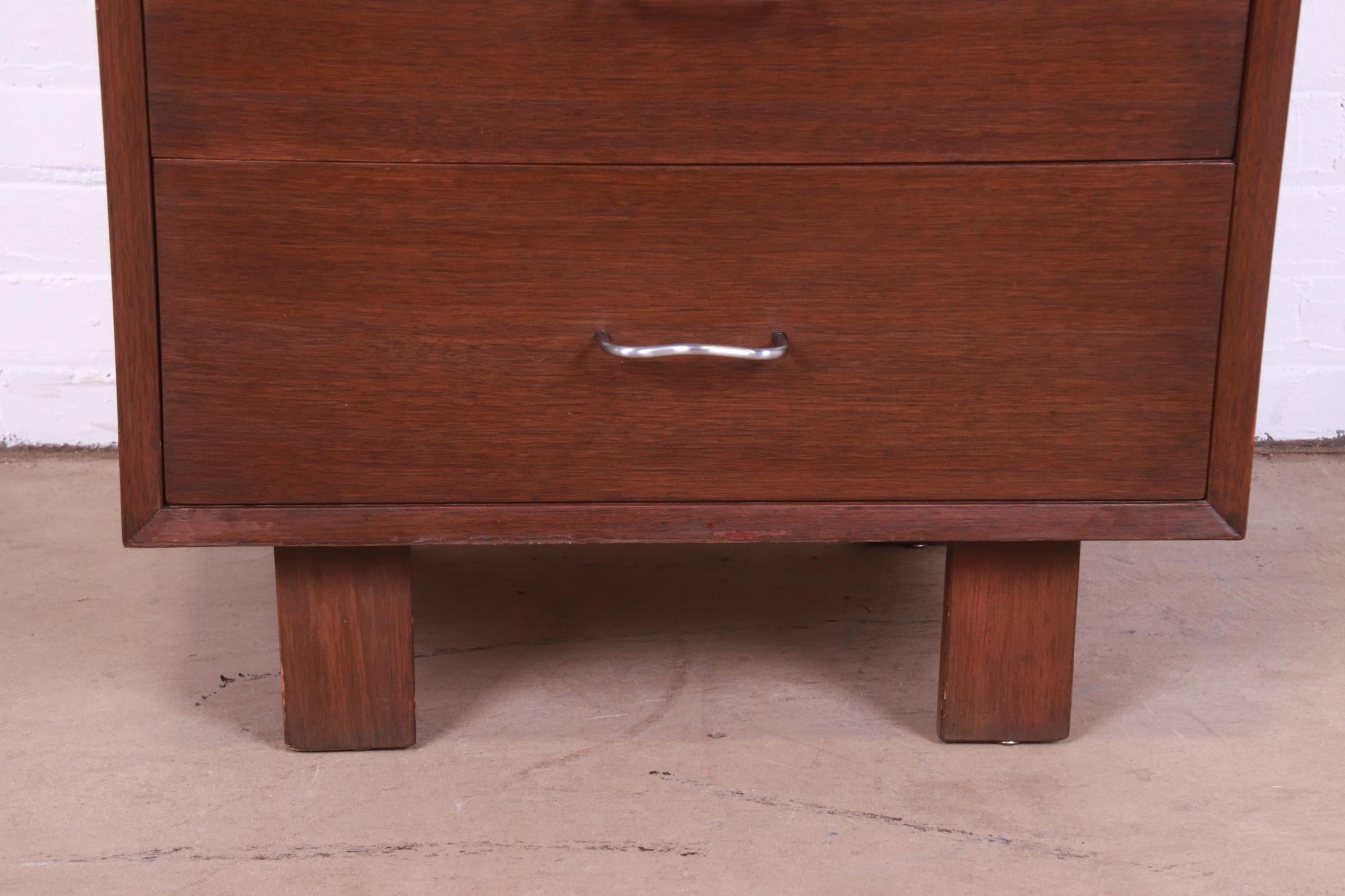 George Nelson for Herman Miller Walnut Chest of Drawers, 1950s For Sale 8