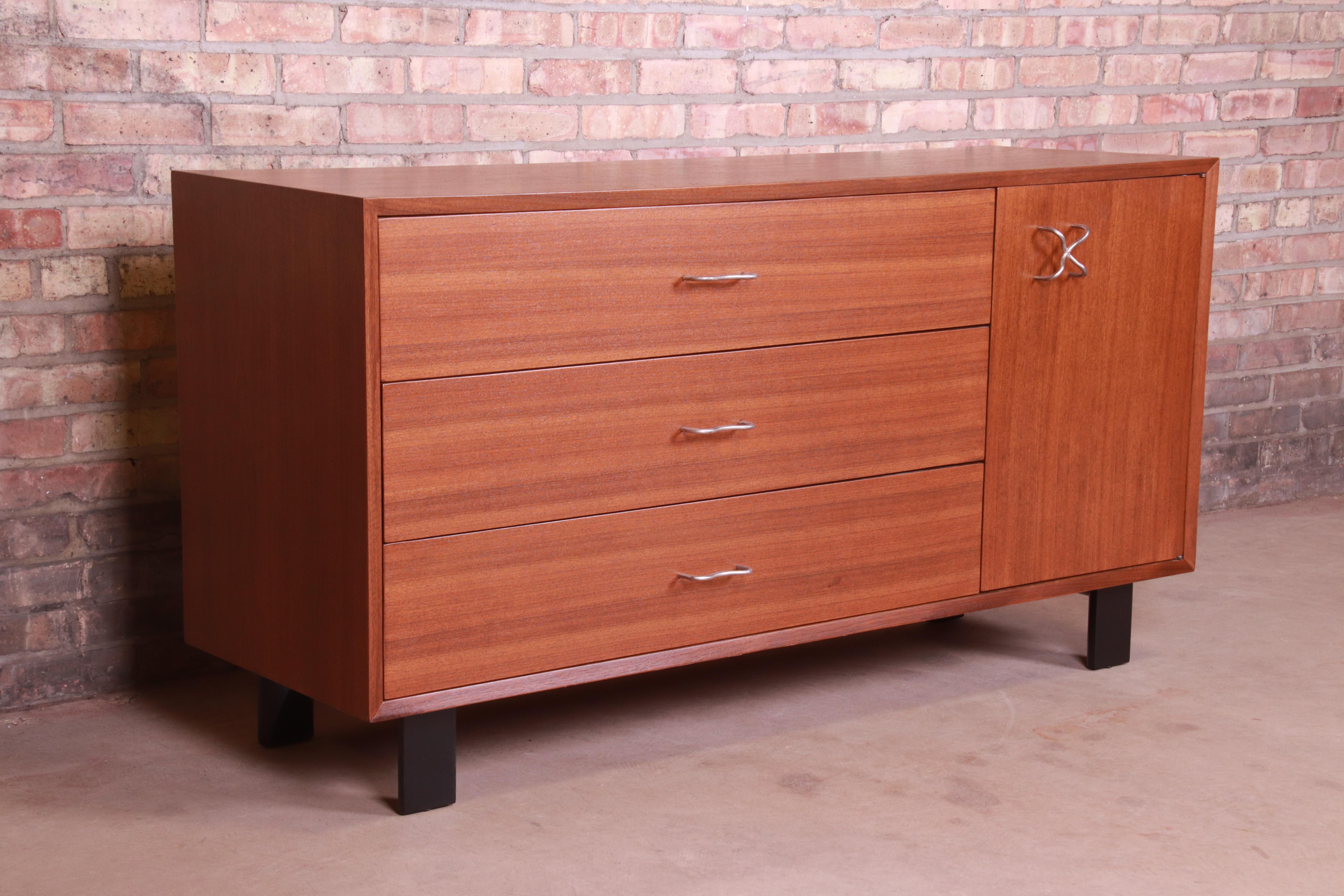 Mid-Century Modern George Nelson for Herman Miller Walnut Sideboard Credenza, Newly Refinished