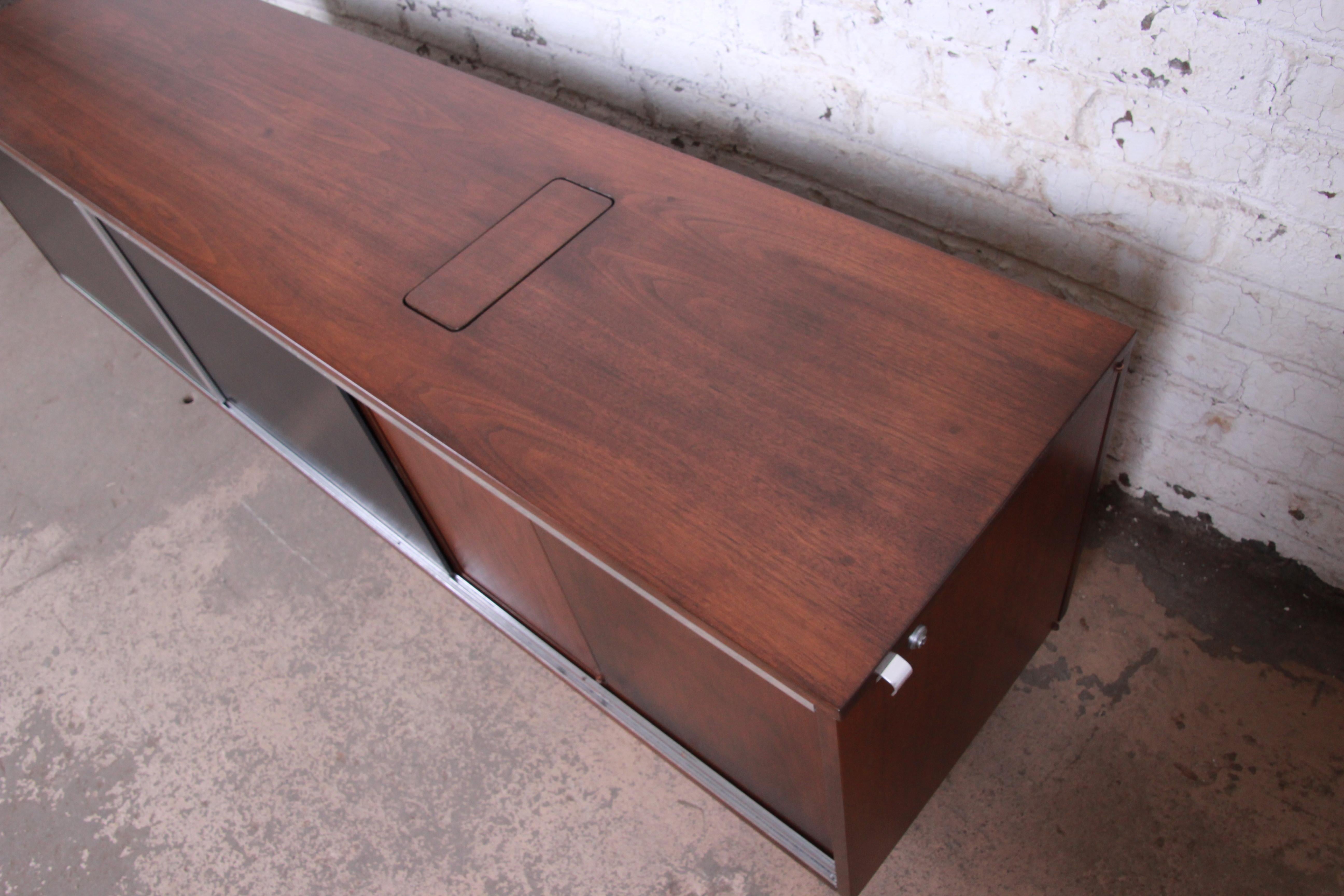 George Nelson for Herman Miller Walnut Sideboard Credenza, Newly Restored 9