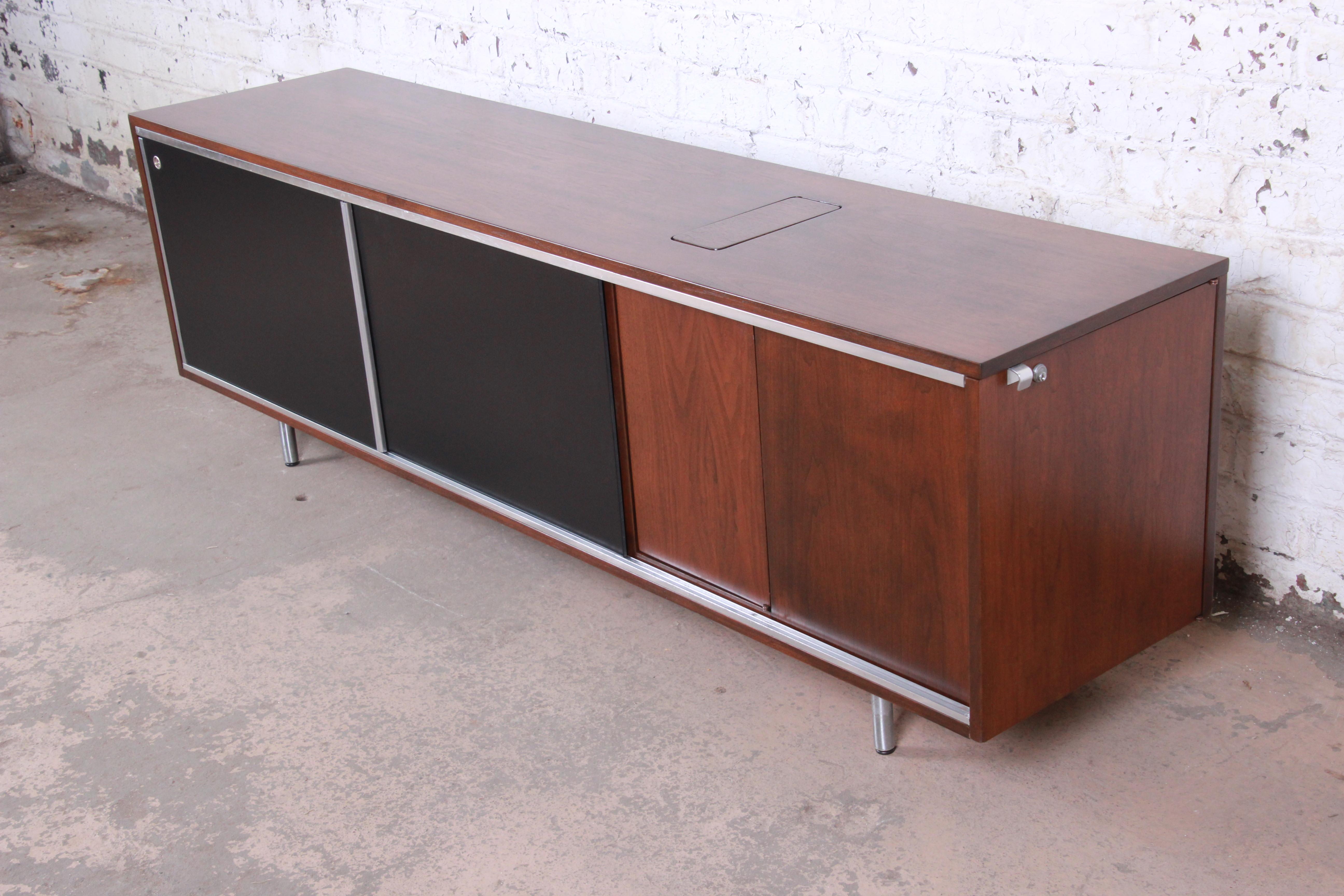 American George Nelson for Herman Miller Walnut Sideboard Credenza, Newly Restored