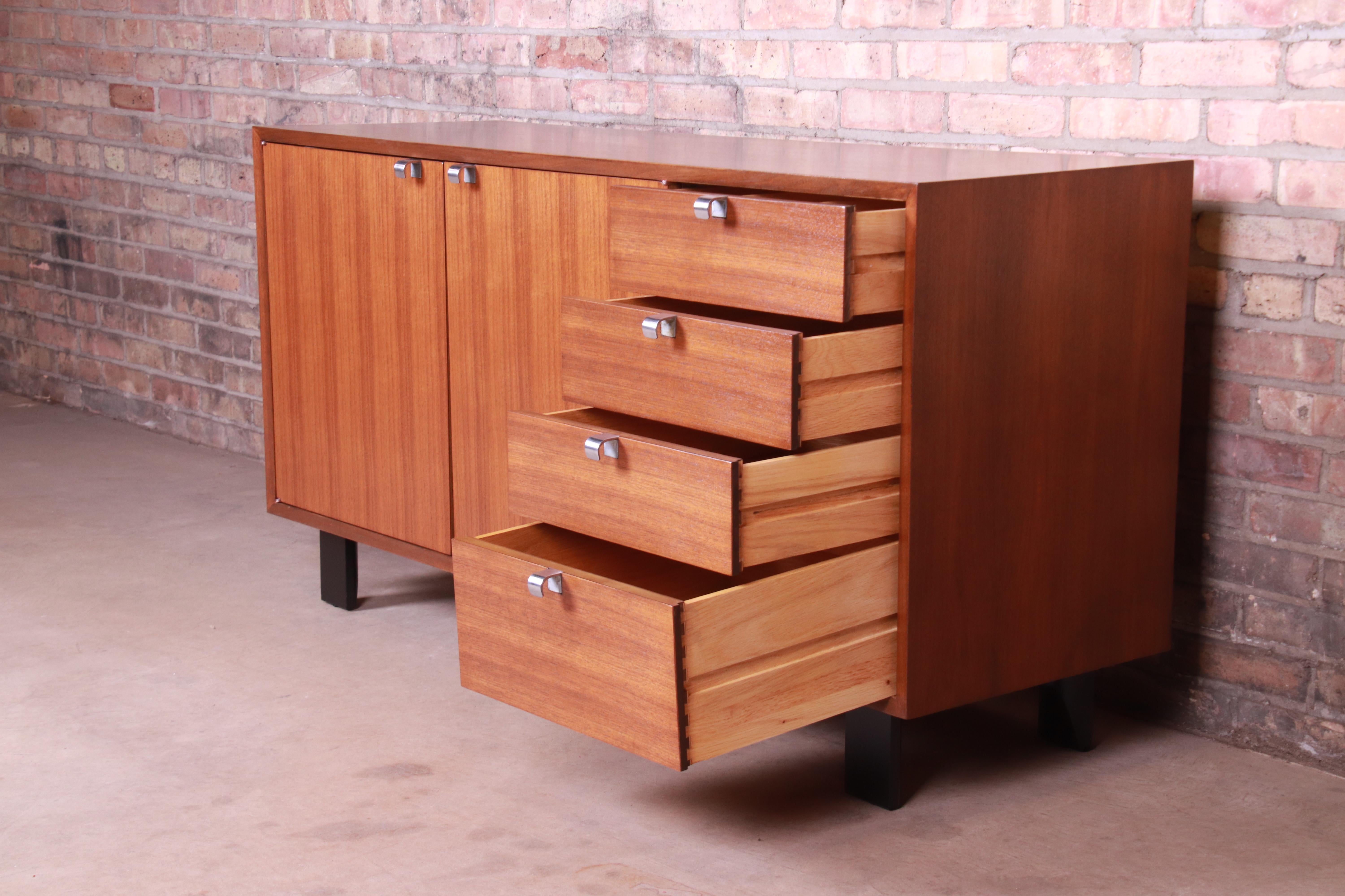 George Nelson for Herman Miller Walnut Sideboard Credenza, Newly Restored 1