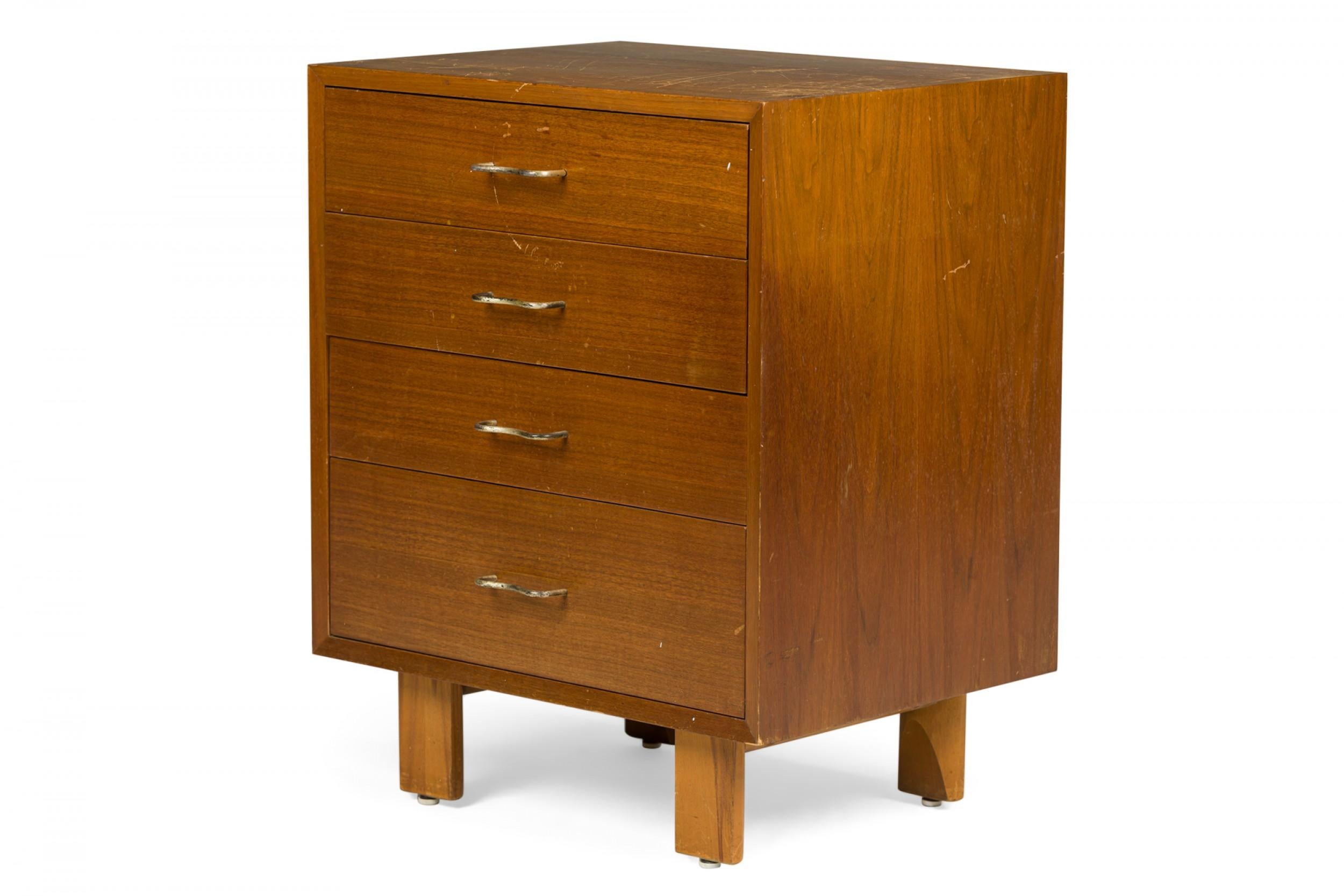 20th Century George Nelson for Herman Miller Walnut Veneer 4-Drawer Commode For Sale
