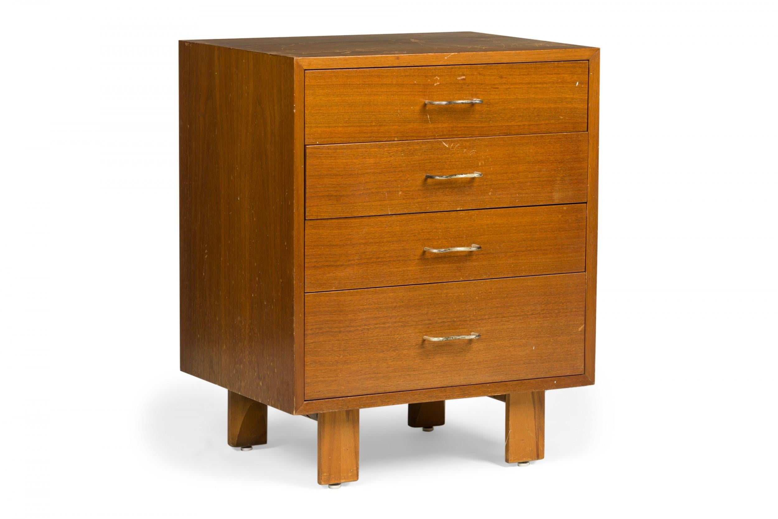 George Nelson for Herman Miller Walnut Veneer 4-Drawer Commode For Sale 1
