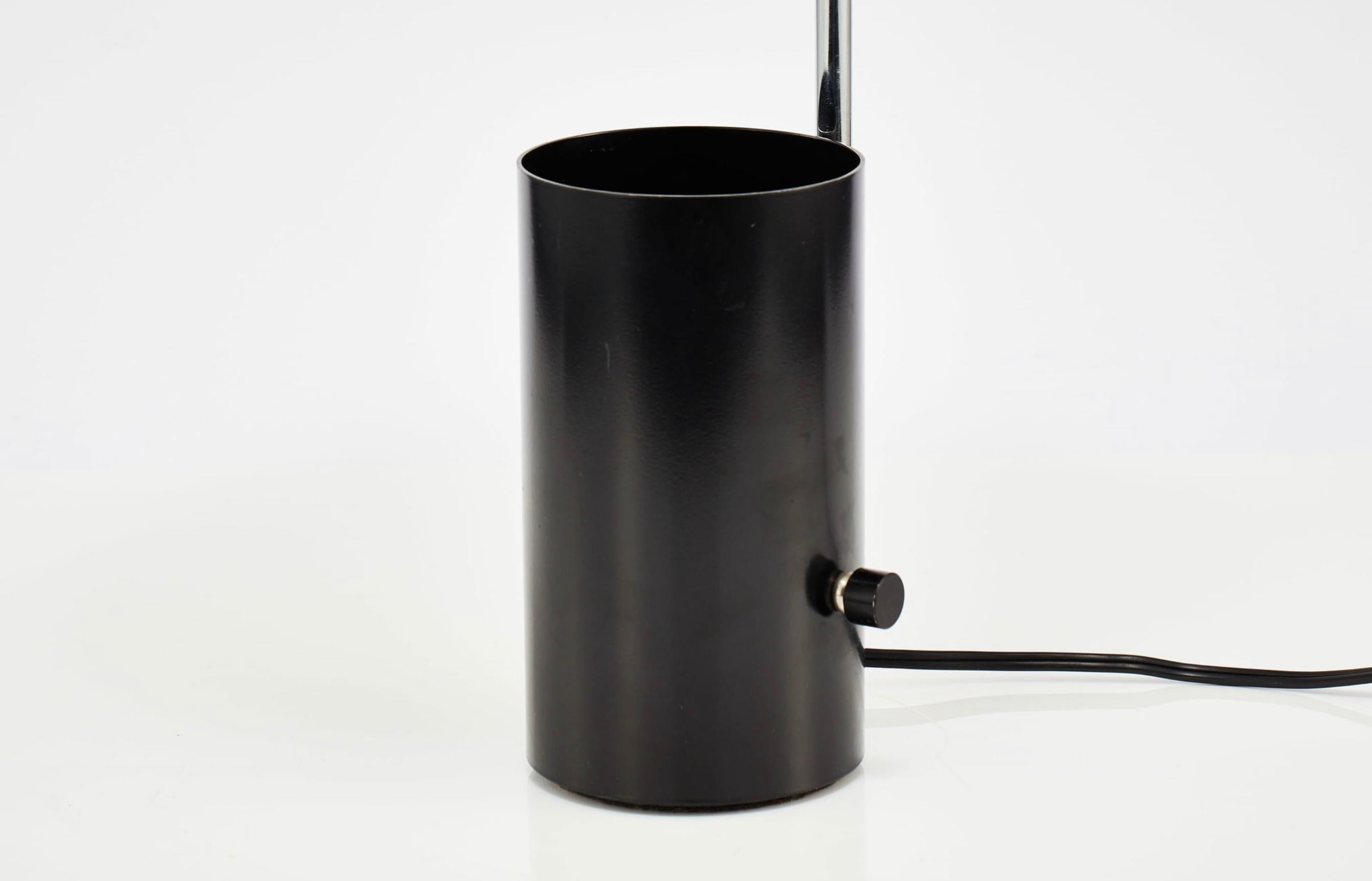Hand-Crafted George Nelson for Koch and Lowy Half Nelson Lamp Circa 1980 For Sale